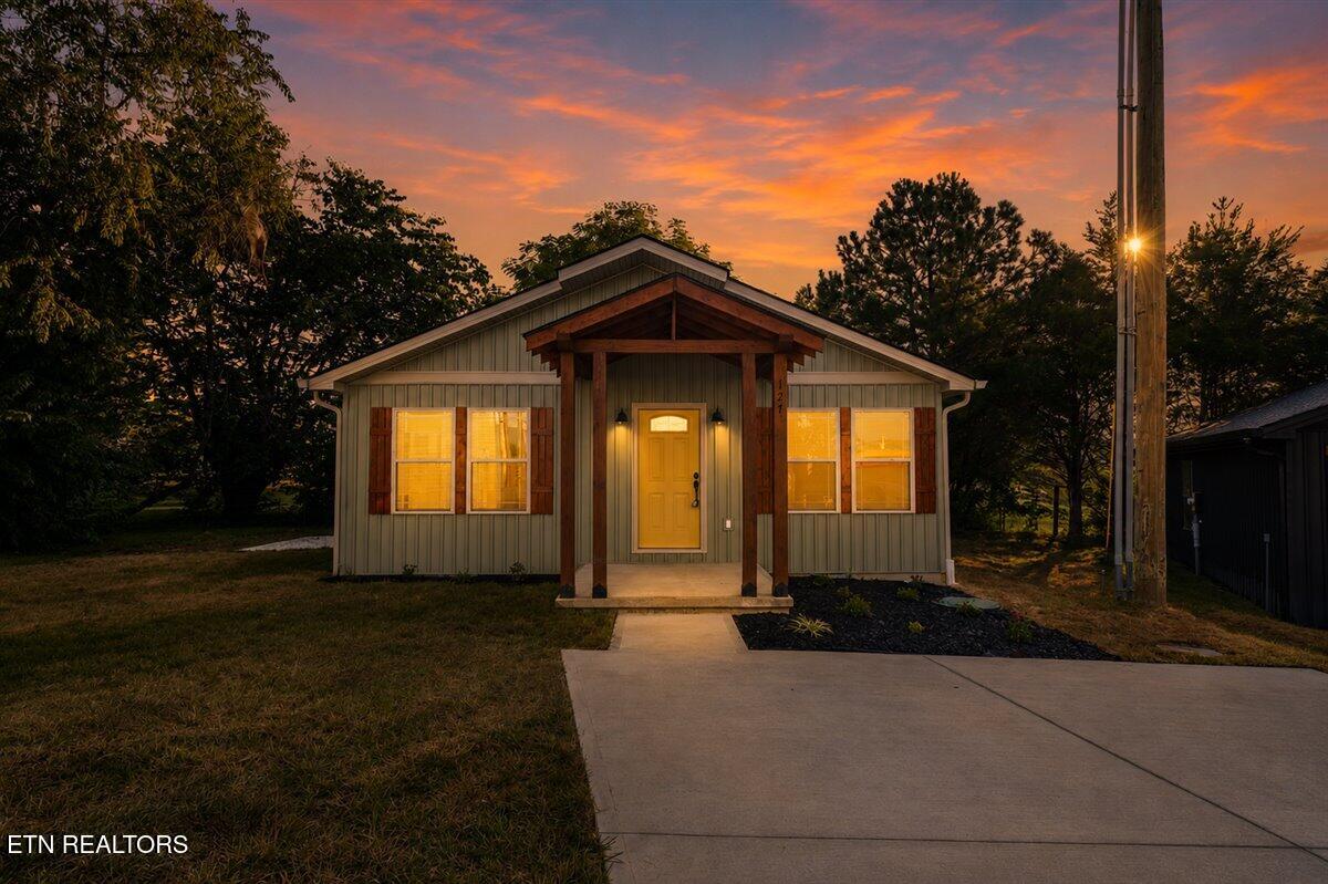 127 Azalea Lane 4 — photo