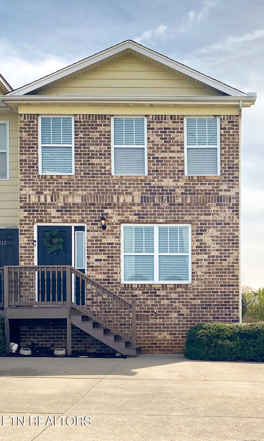 110 NE Lone Tree Drive — photo