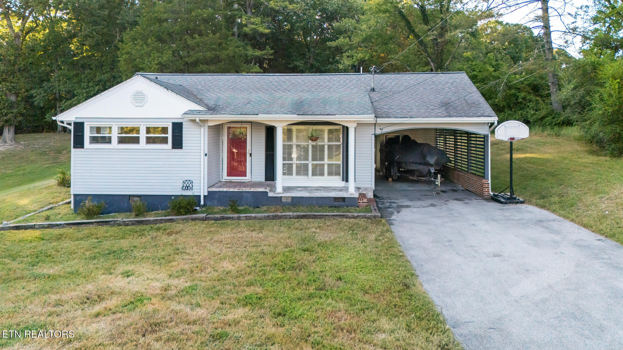 202 Scott Lane — photo