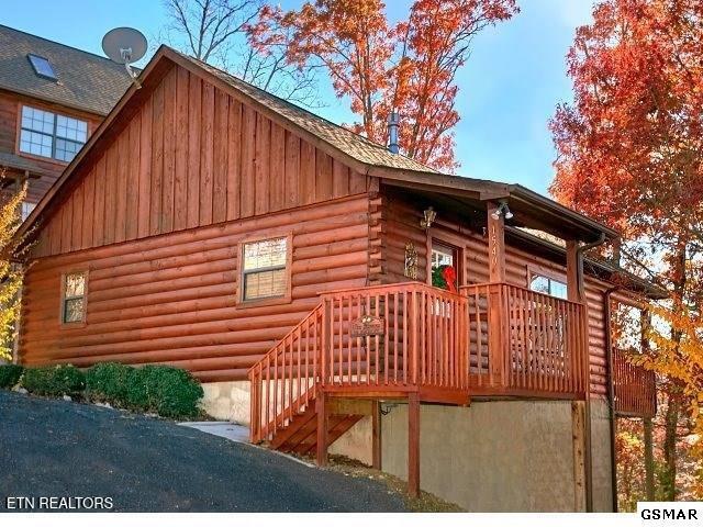 1540 Bears Den Way — photo