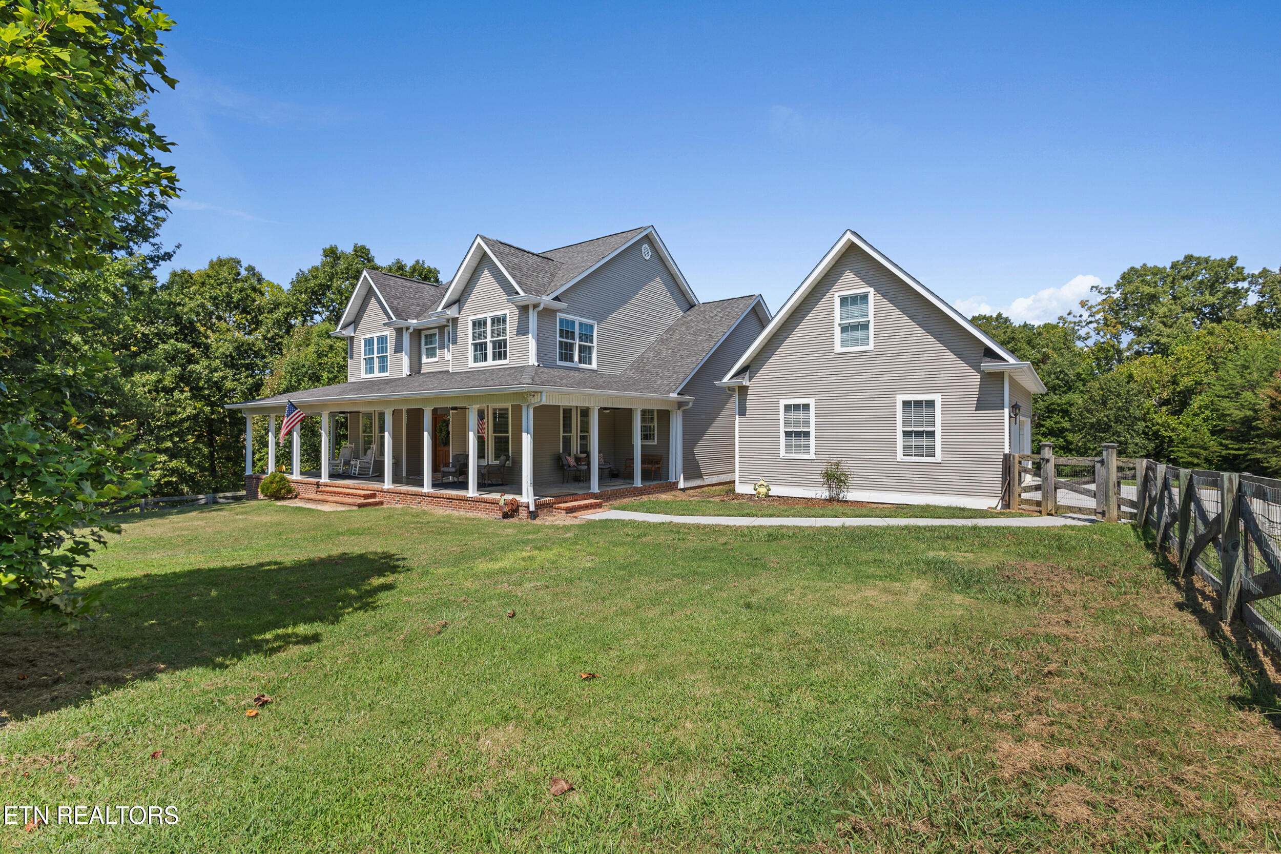 3678 Fox Ridge Rd, Louisville, TN 37777 — photo 2