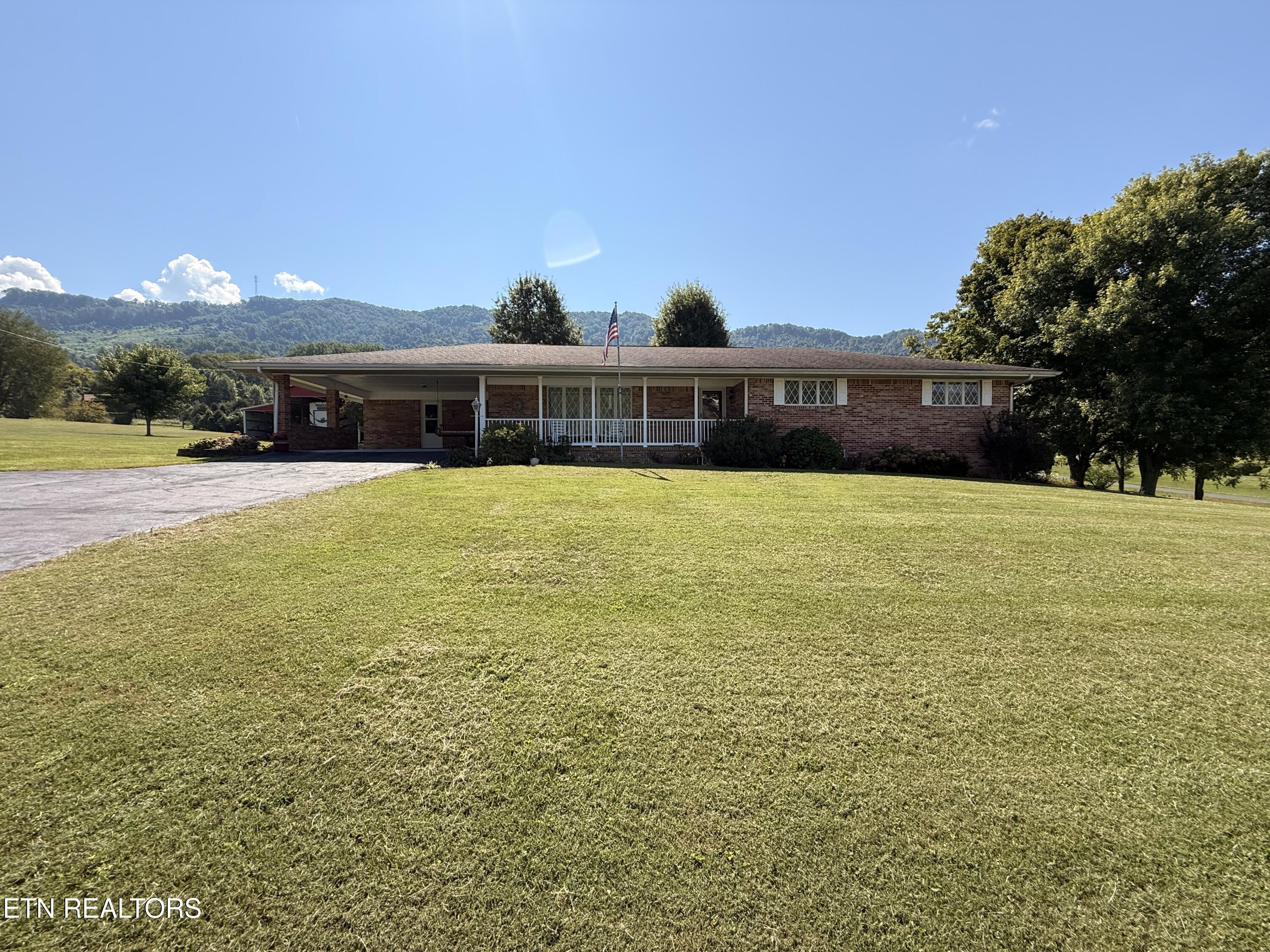 51972 Veterans Memorial Hwy — photo