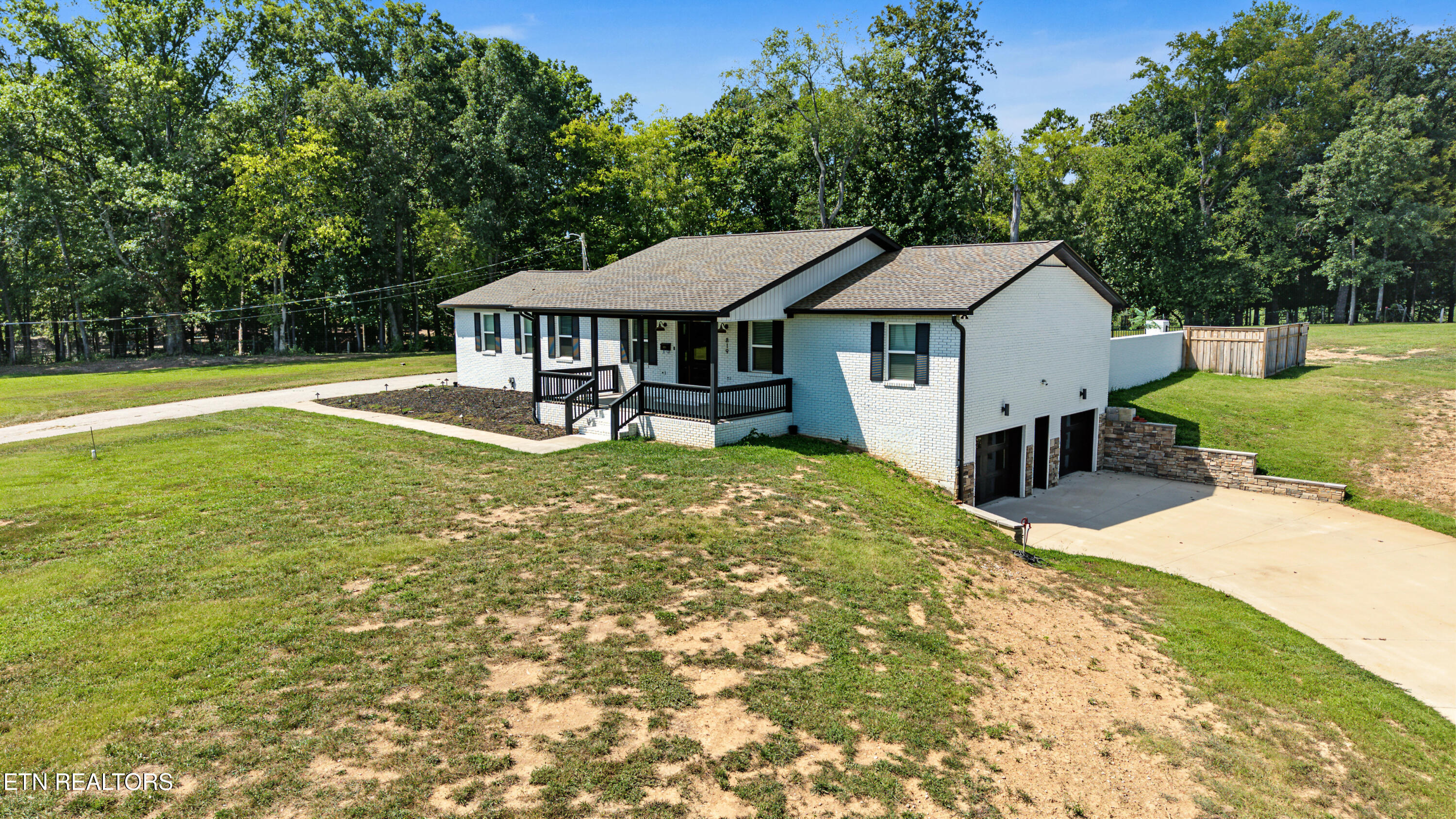 819 Edna Garland Rd — photo