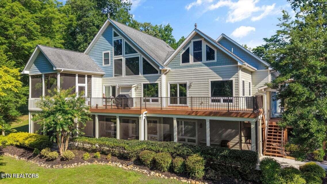 209 Bucks And Doe Lane — photo
