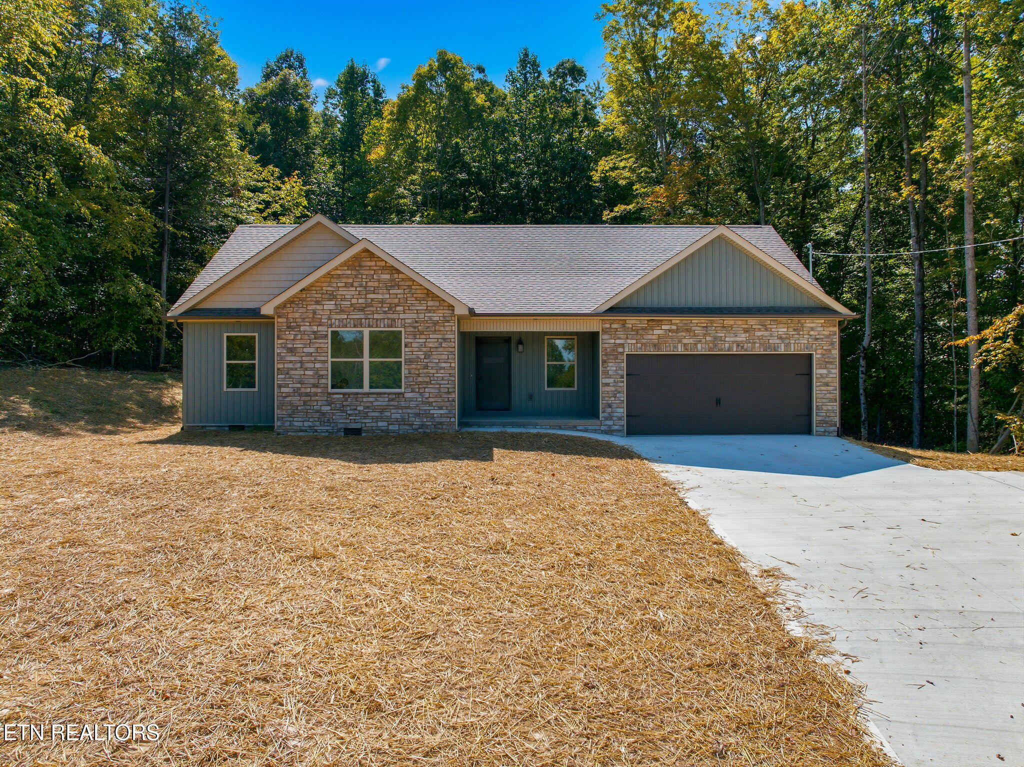 126 Cross Creek Circle — photo