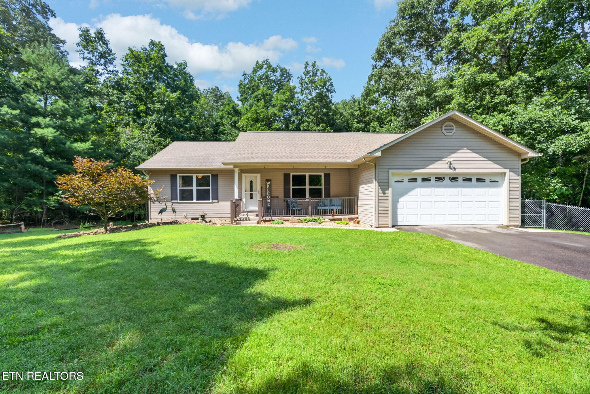 7 Coyote Court — photo
