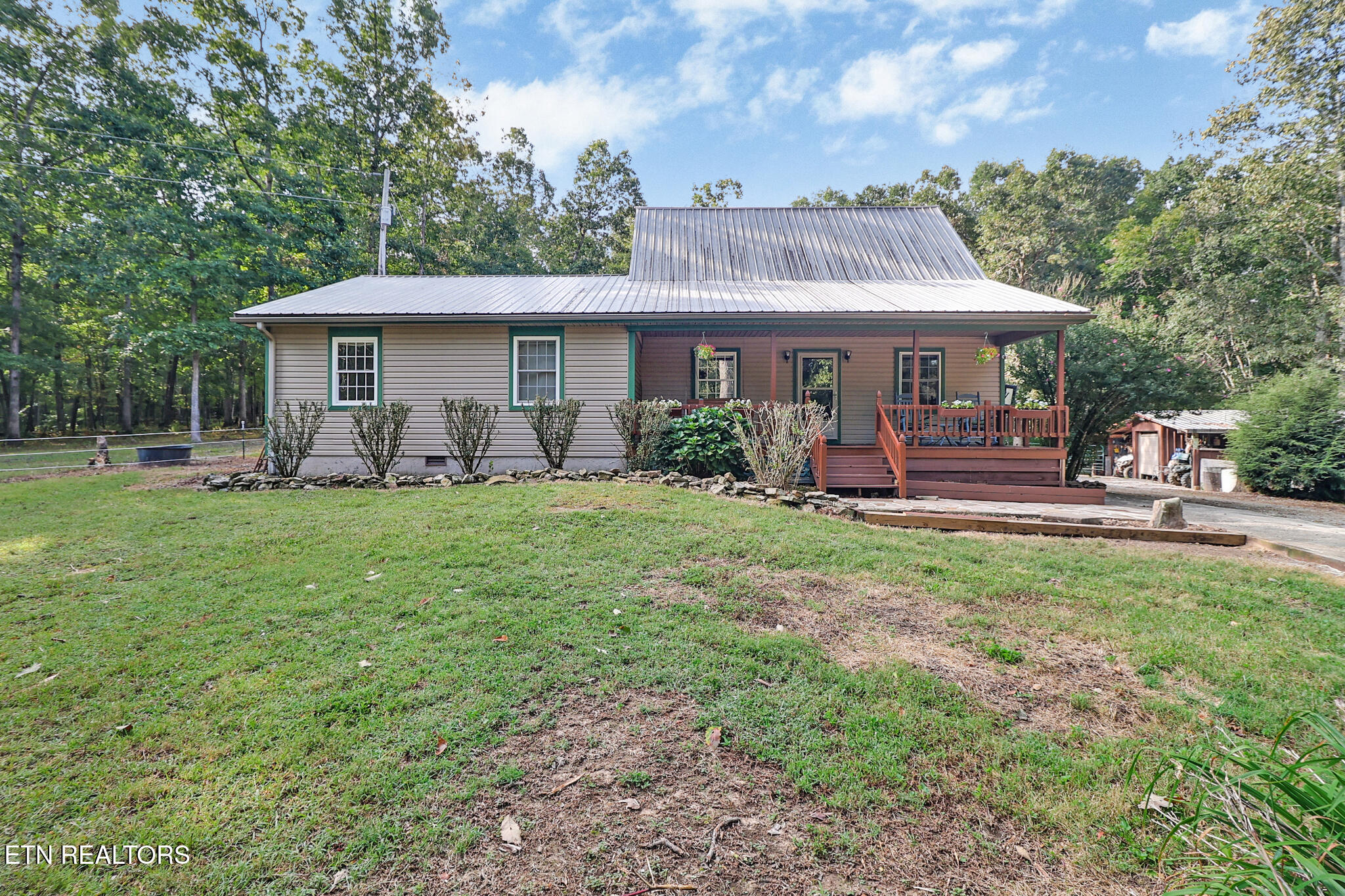 1222 Leffle Webb Rd — photo