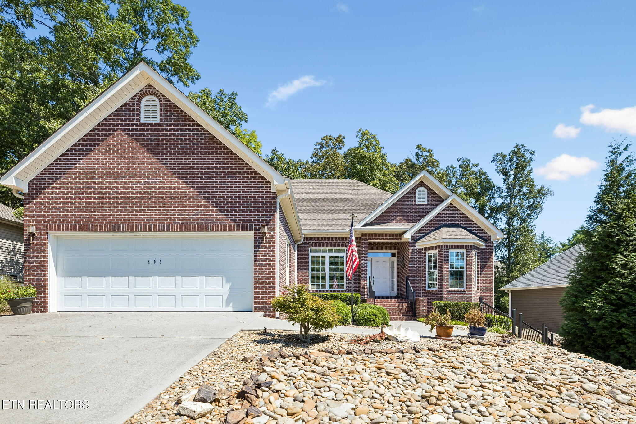 405 Tanasi Way — photo