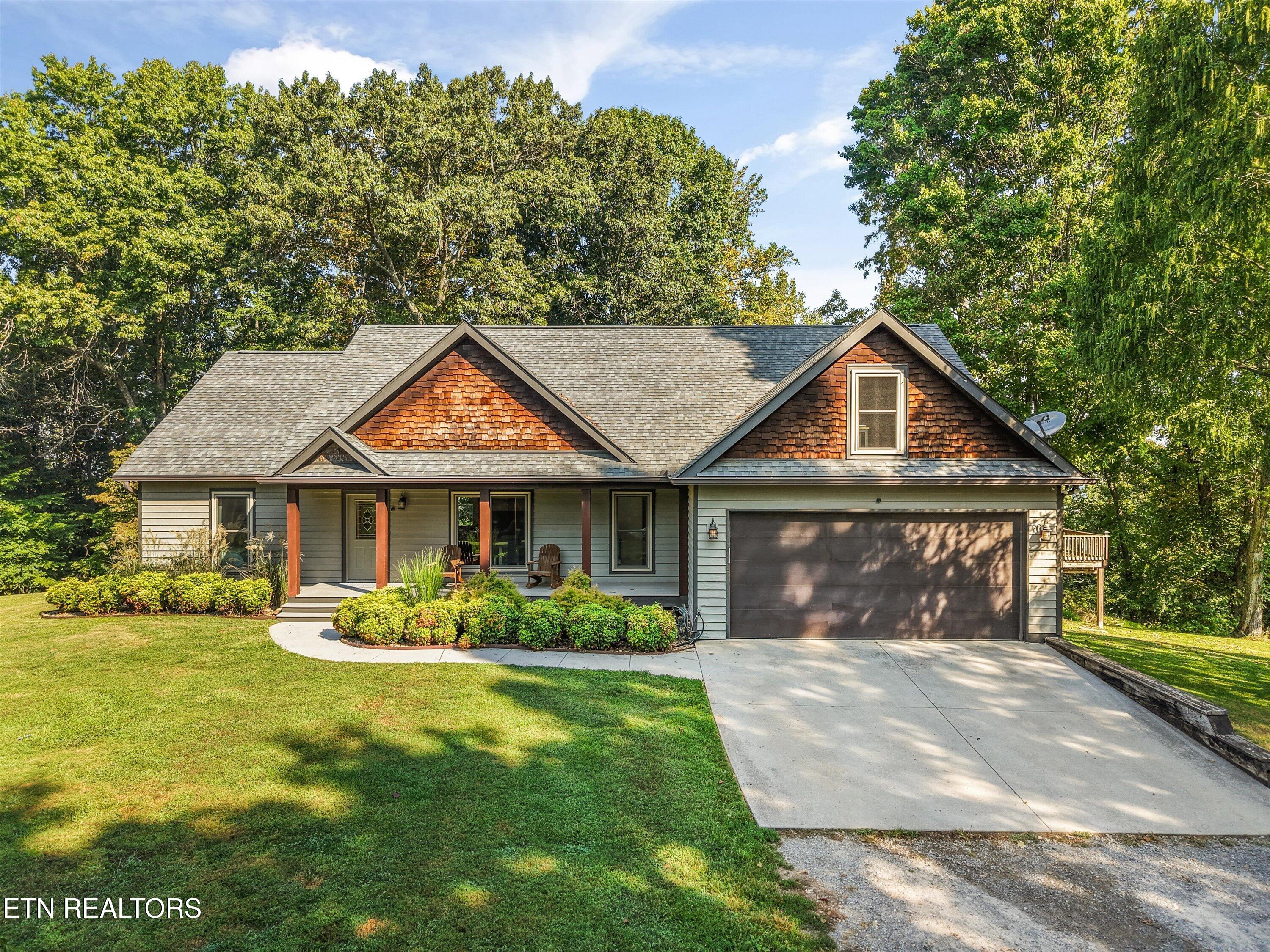 9723 W Emory Rd — photo