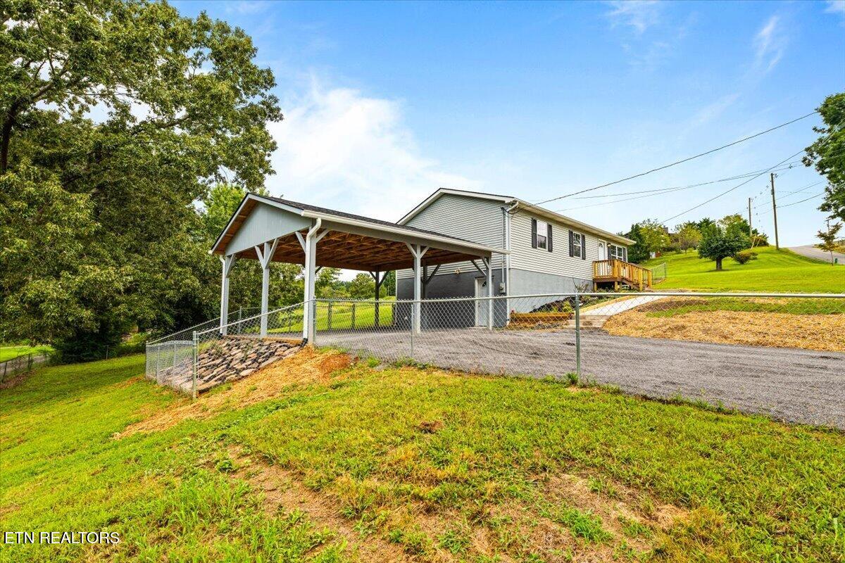 403 Foley Hill Rd, Clinton, TN 37716 — photo 3