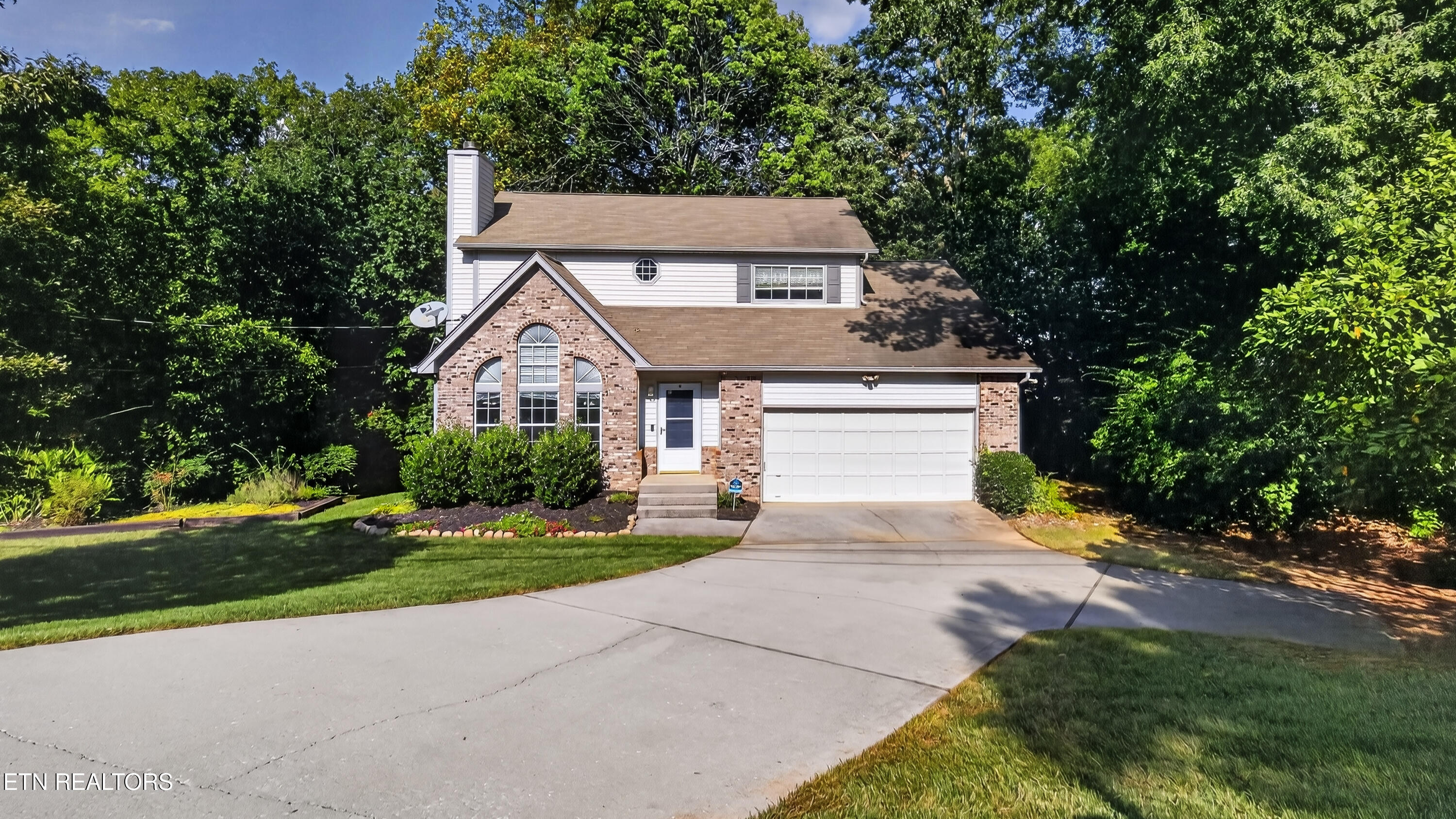 1428 Pine Springs Rd — photo