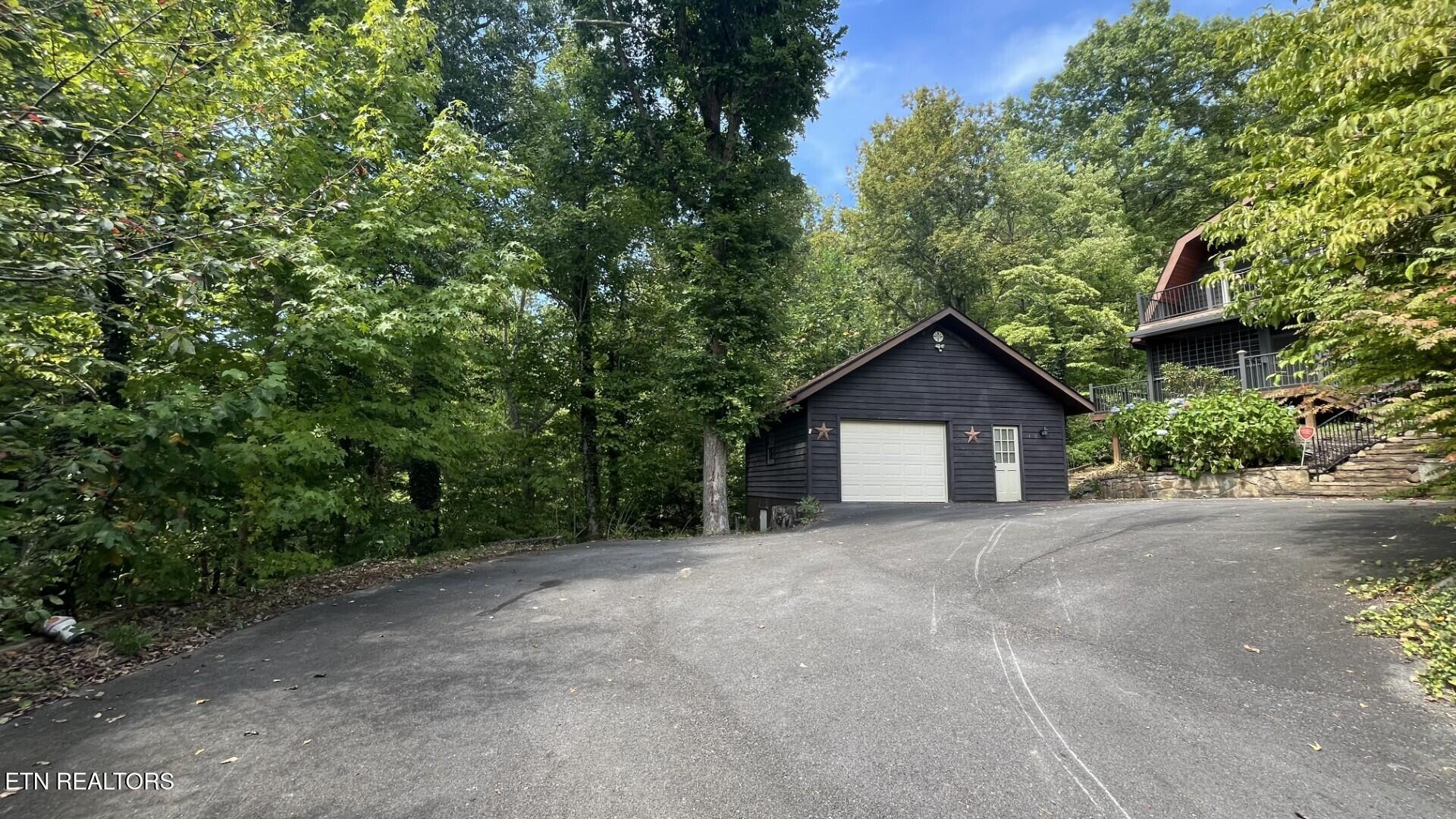 326 Overview — photo
