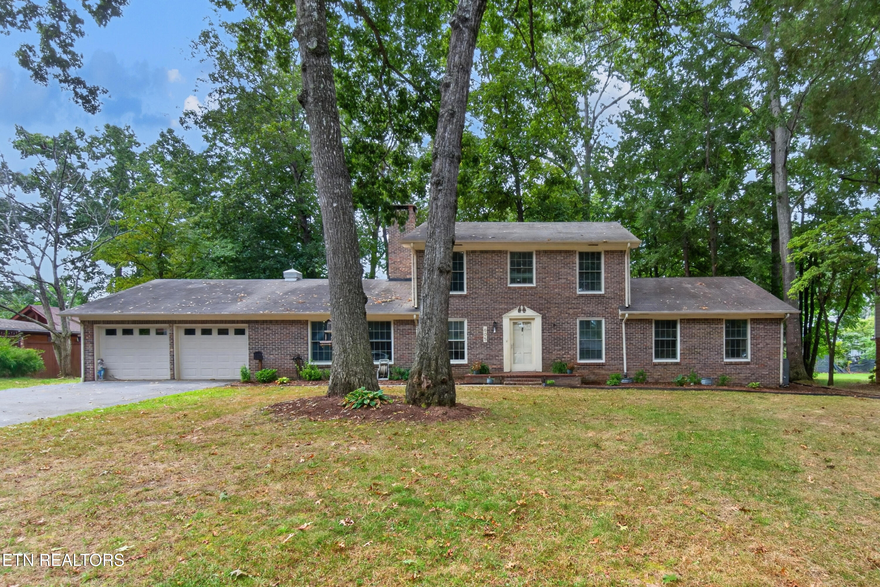 605 Timber Lane — photo