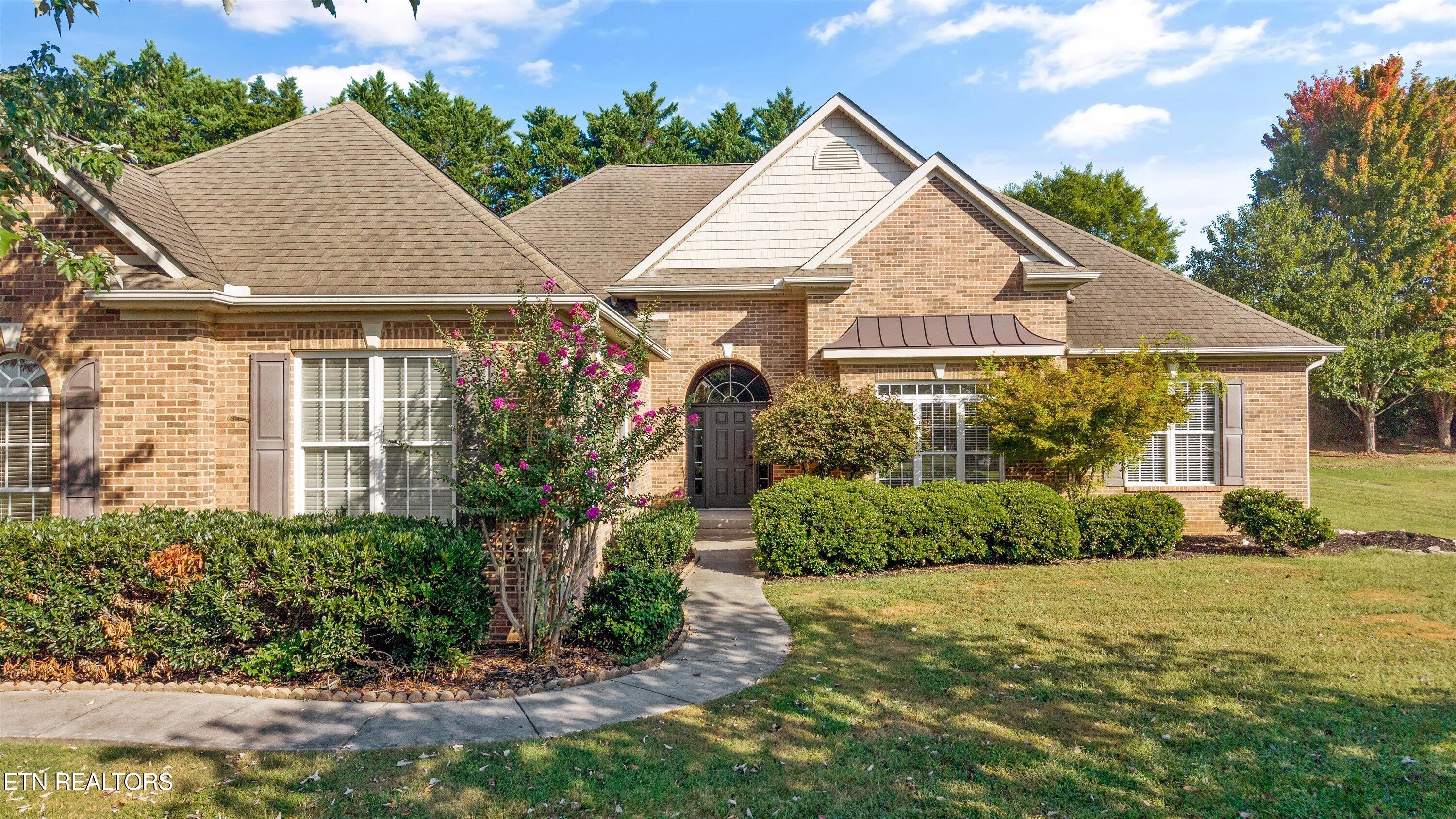 3845 Holly Berry Drive — photo