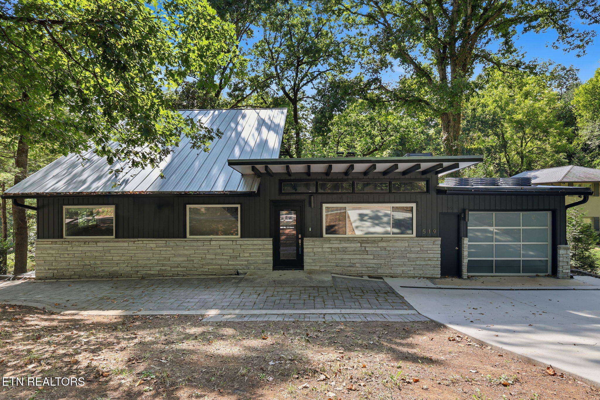 519 Noelton Drive — photo