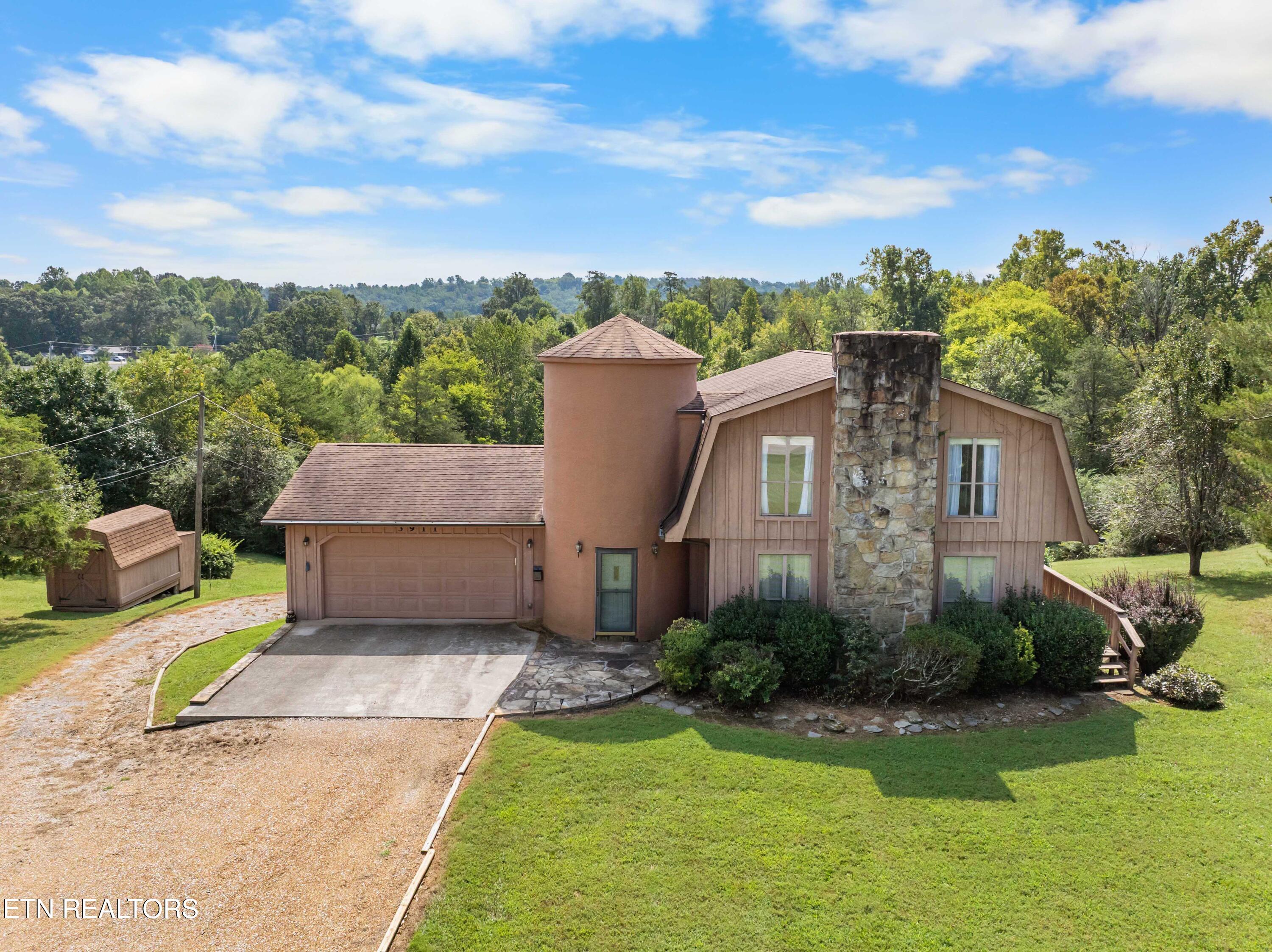 3911 Miser Station Rd — photo