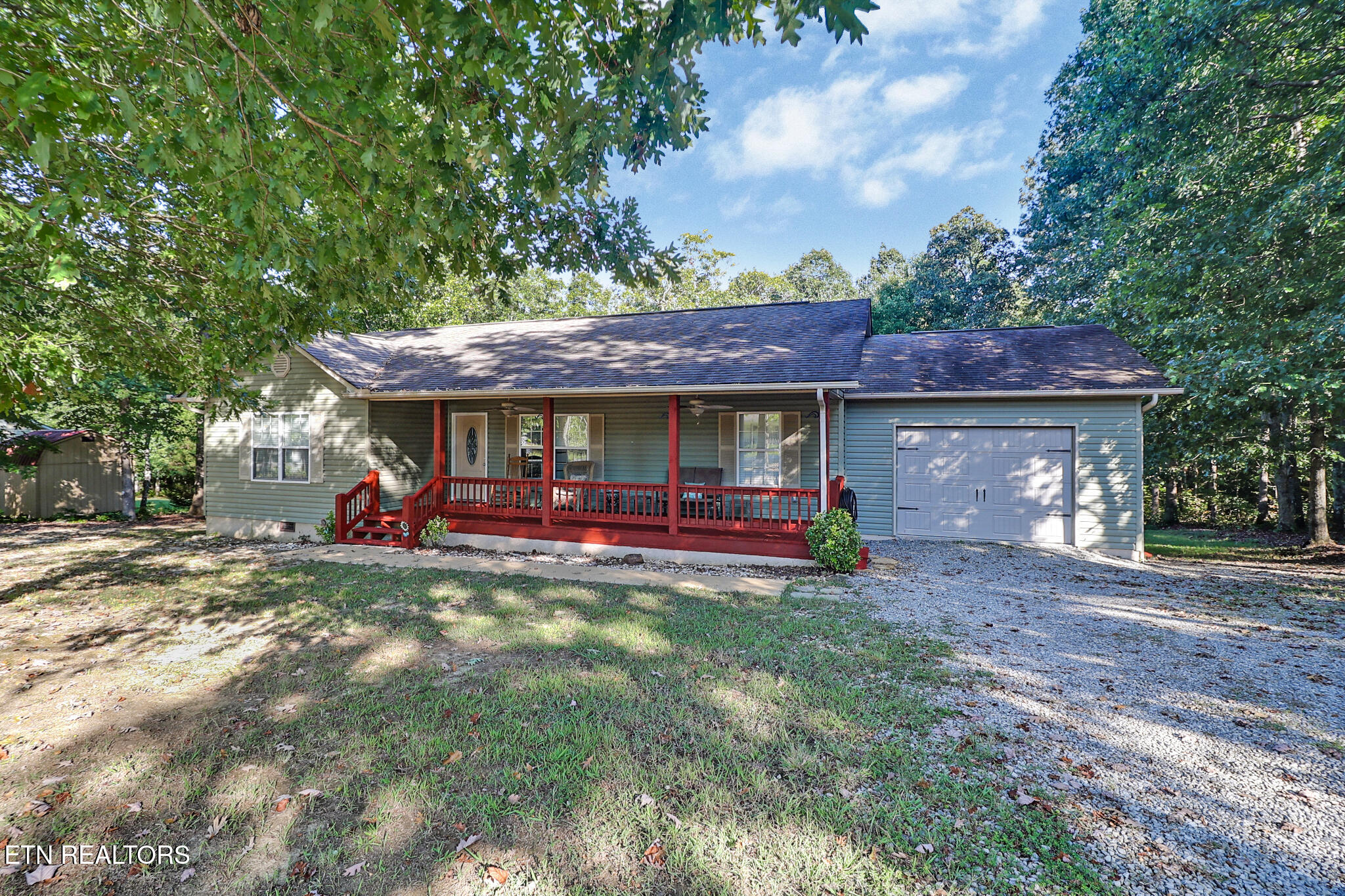 1414 Pilgrim Drive — photo
