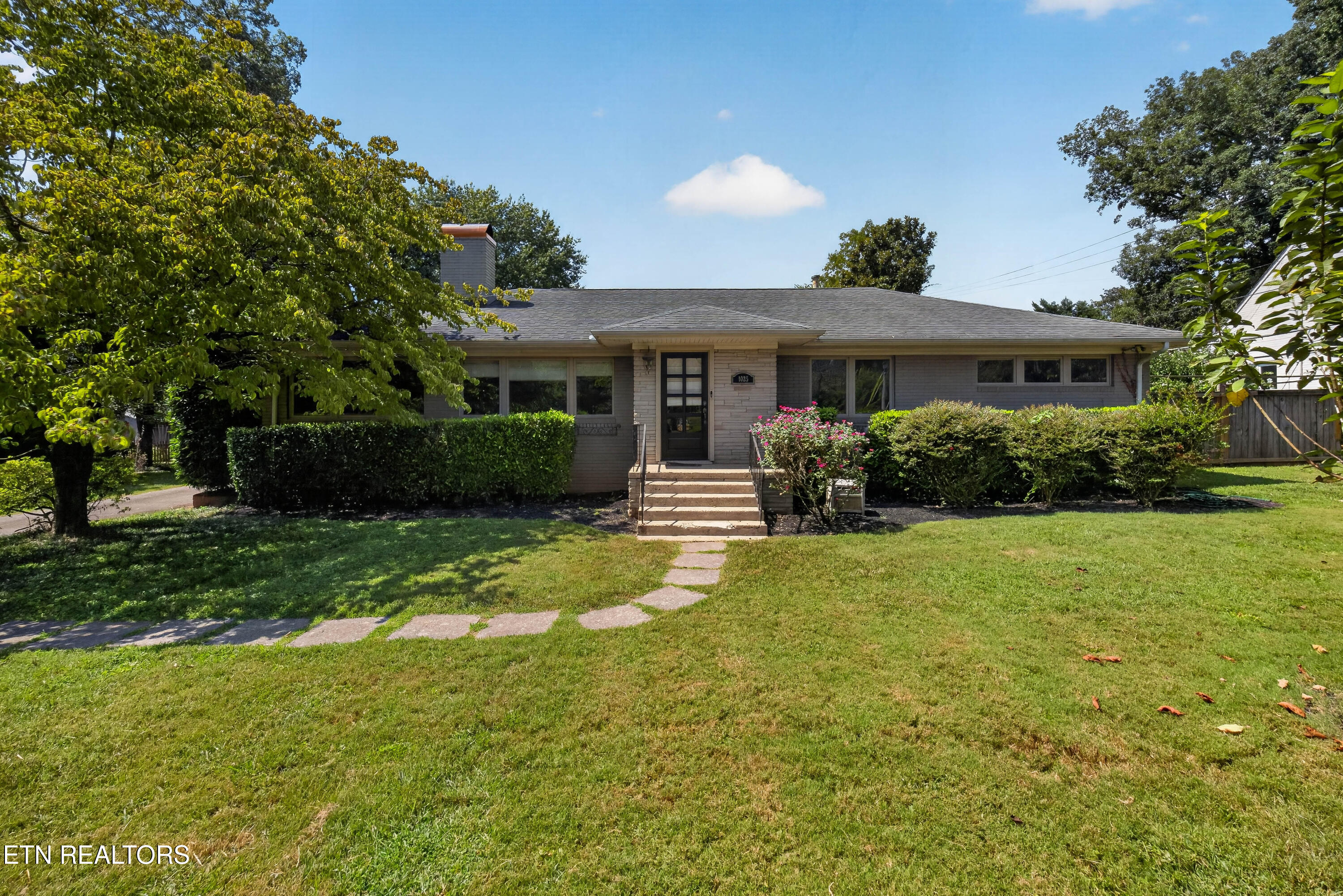 1025 Kenesaw Ave — photo