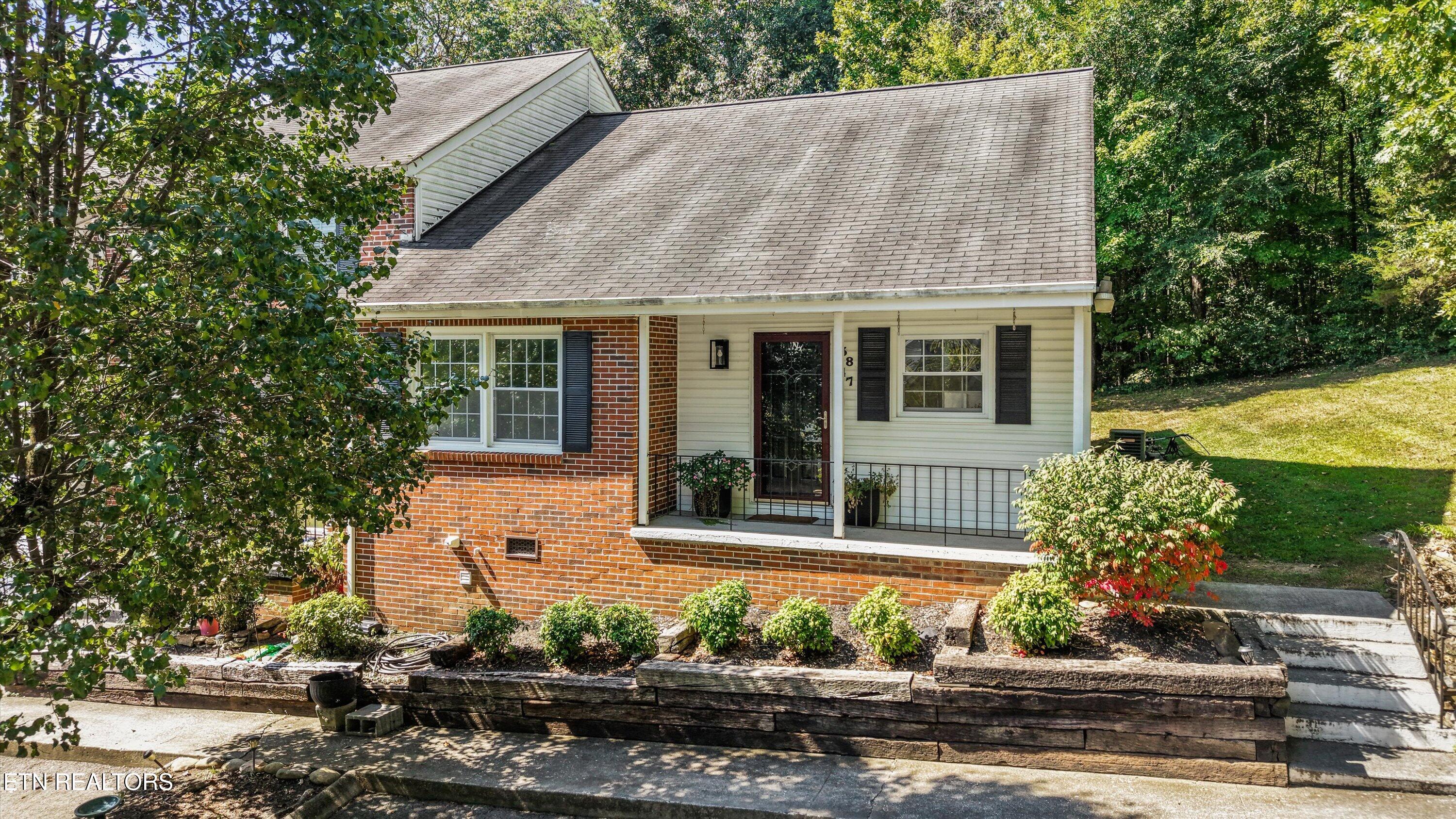 3847 Tambark Drive — photo