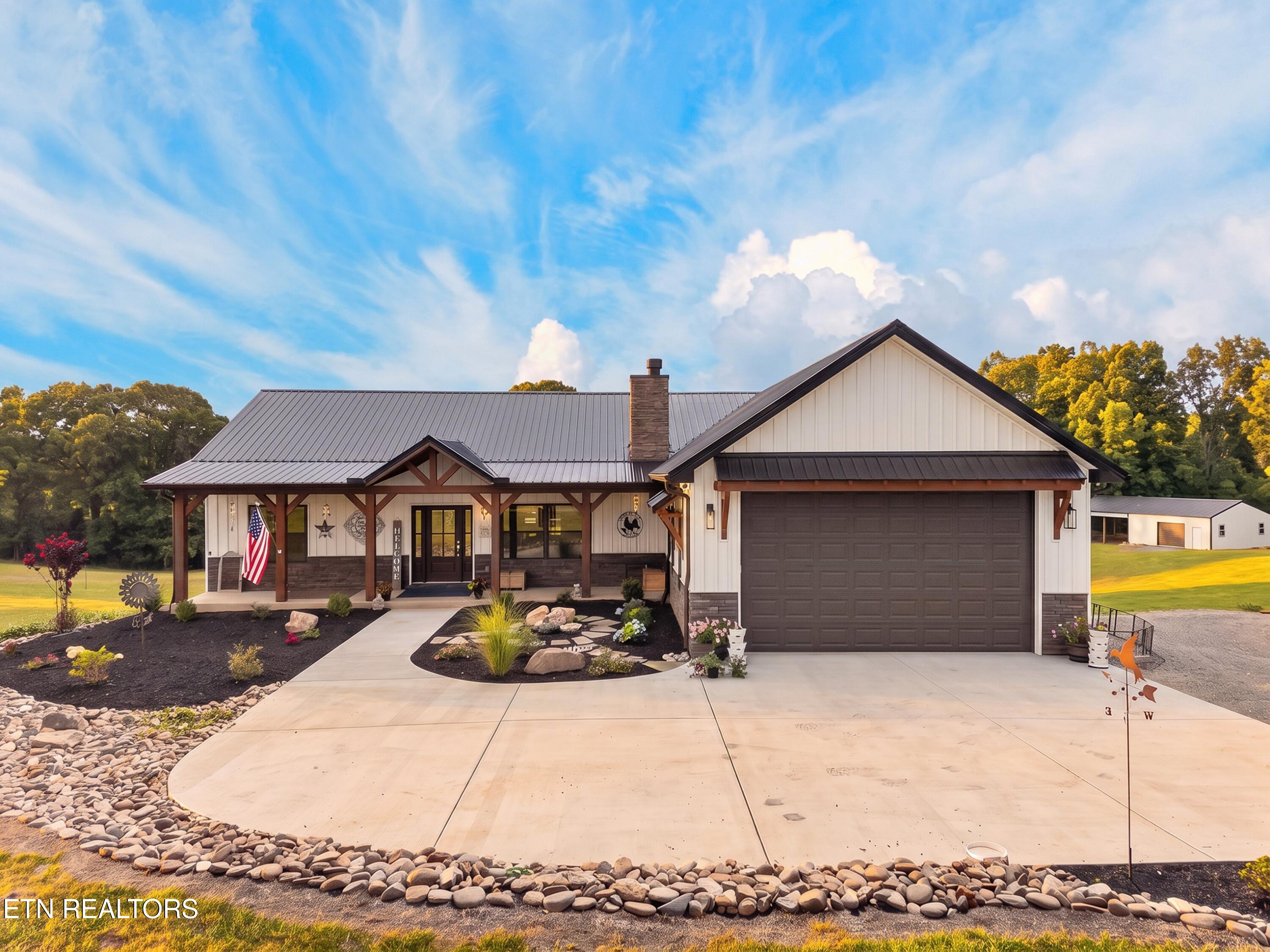 3830 Copper Ridge Rd — photo
