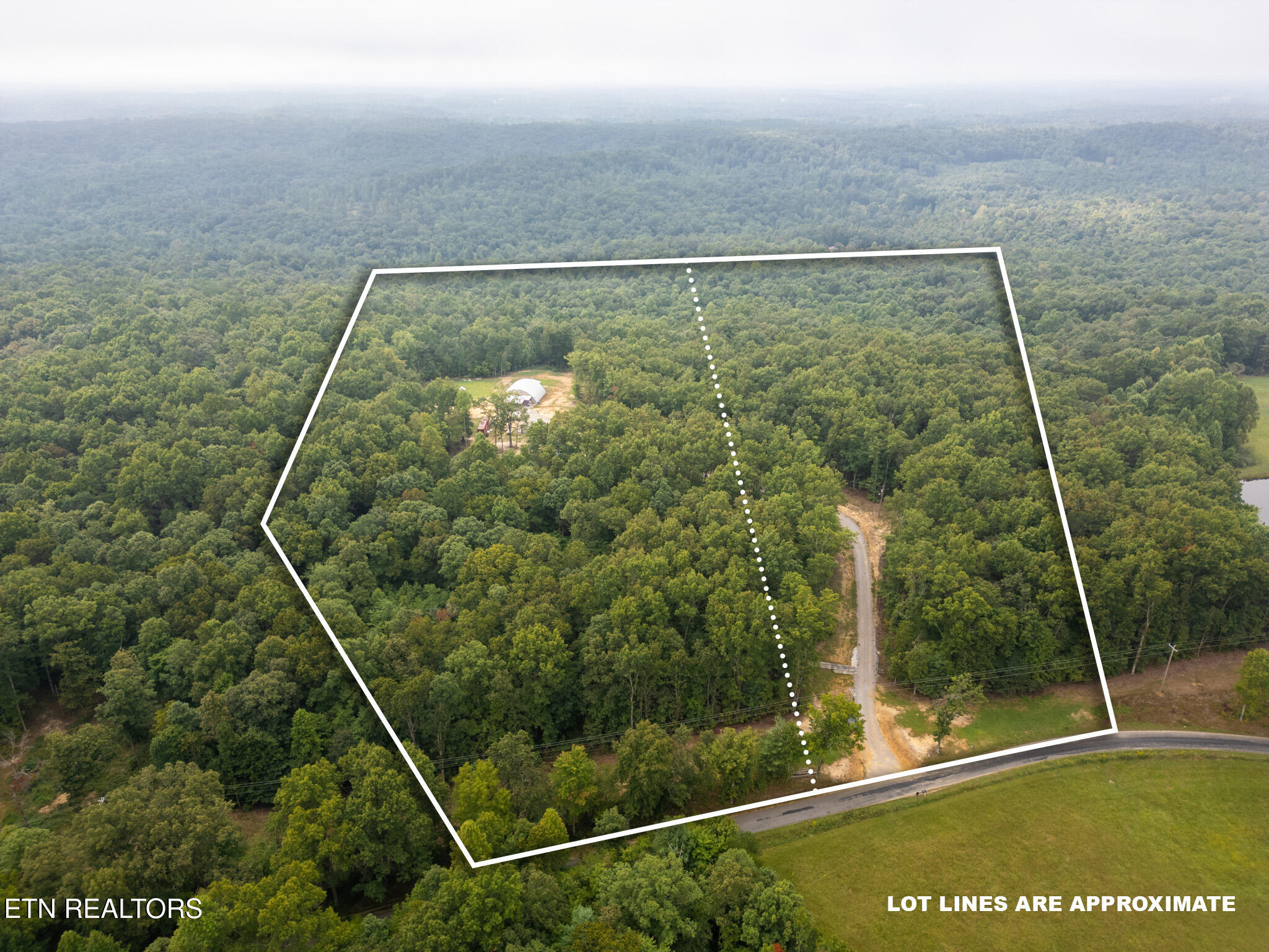 1445 Coon Hollow Rd — photo