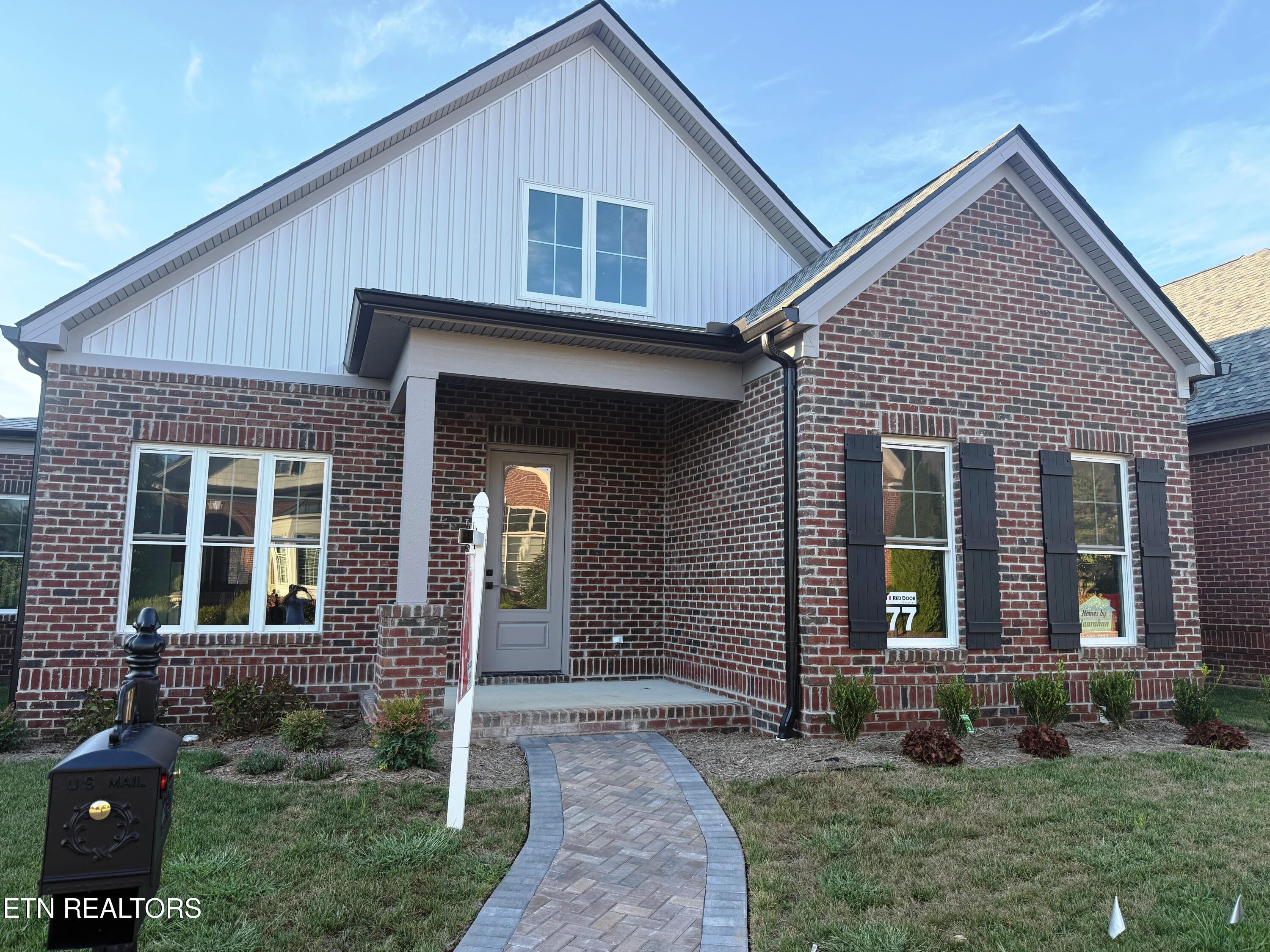 77 Royal Troon Circle — photo
