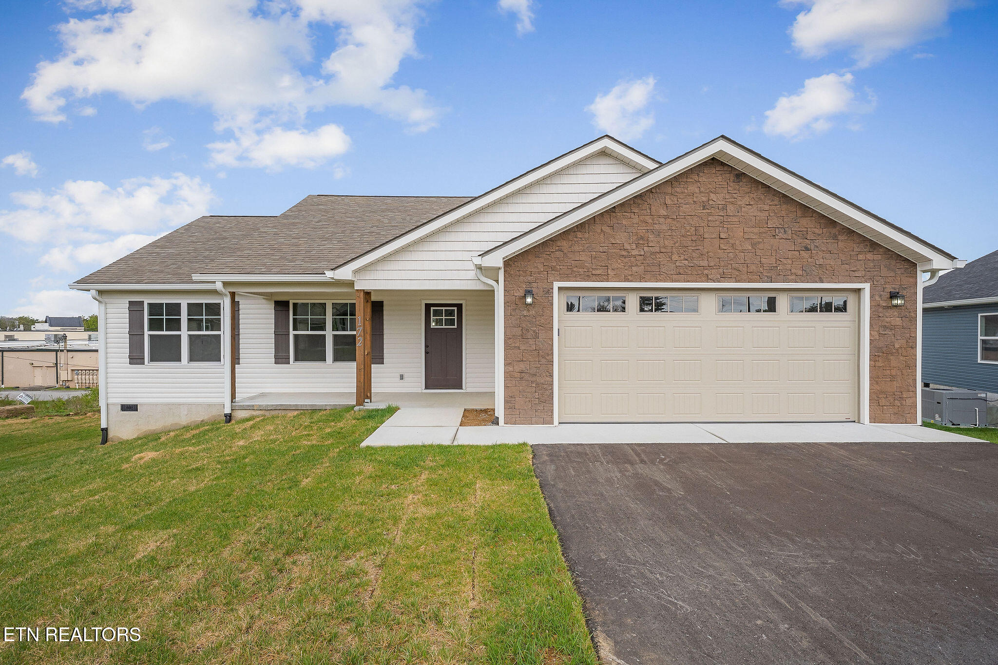 172 Sky View Meadow Drive — photo