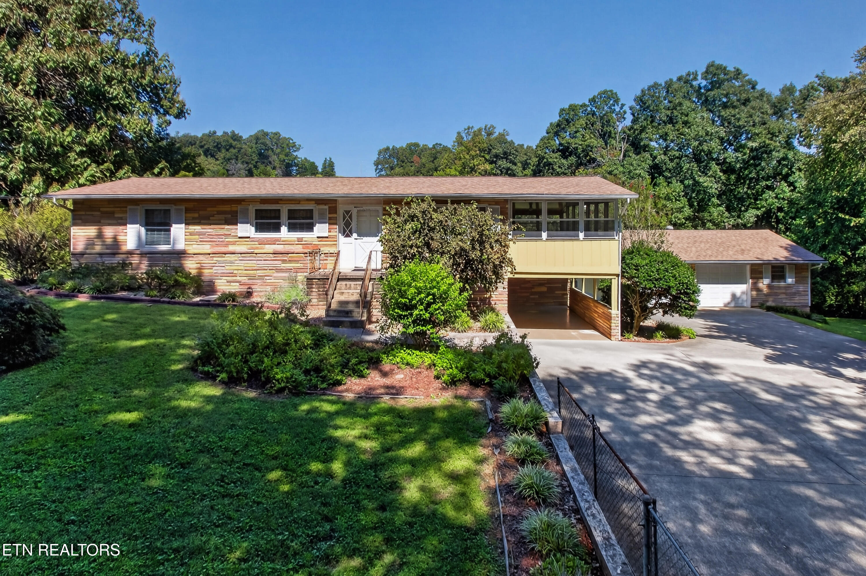 12401 Buttermilk Rd — photo