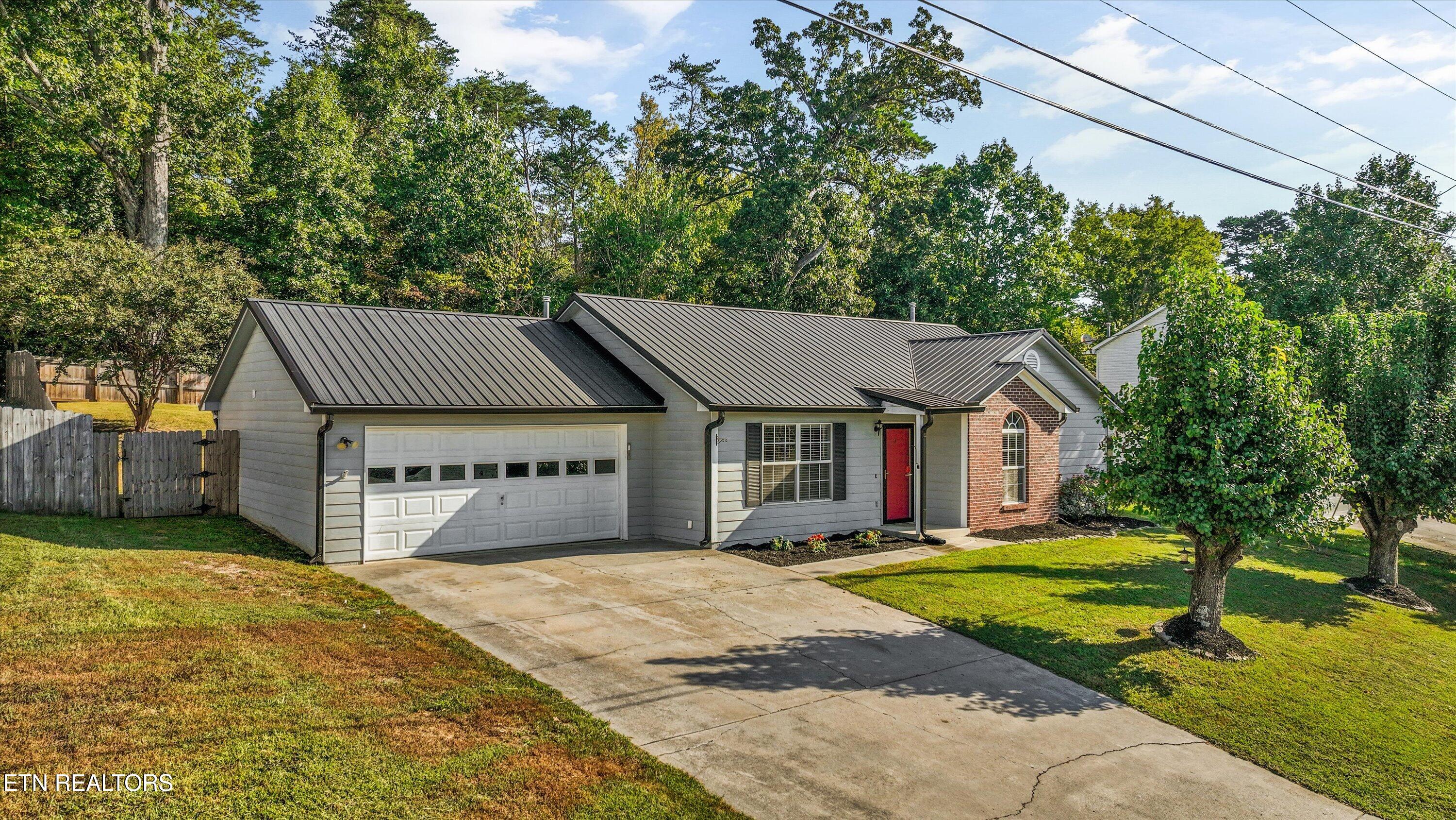 7349 Kilbridge Drive — photo