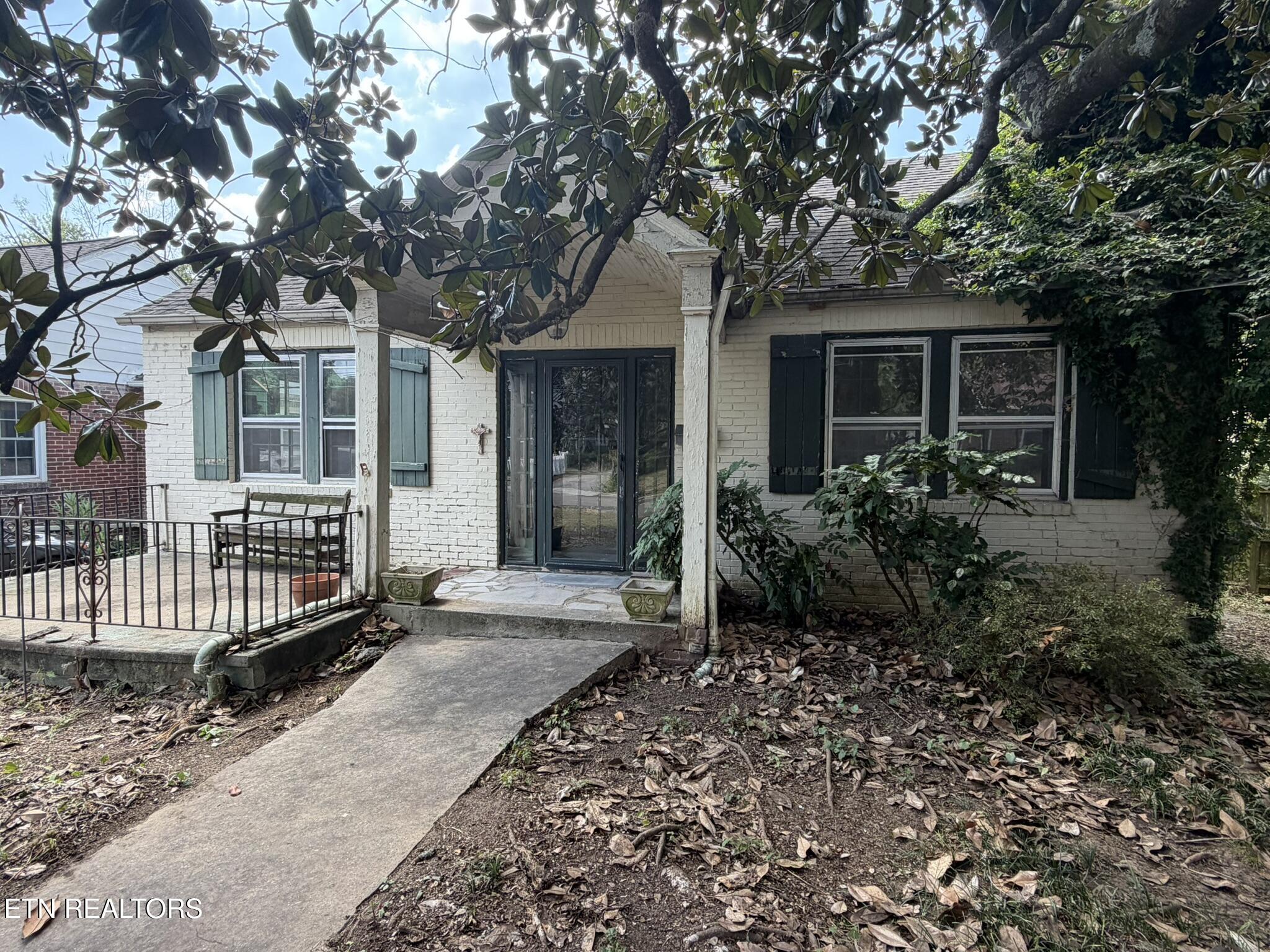3313 Orlando St — photo