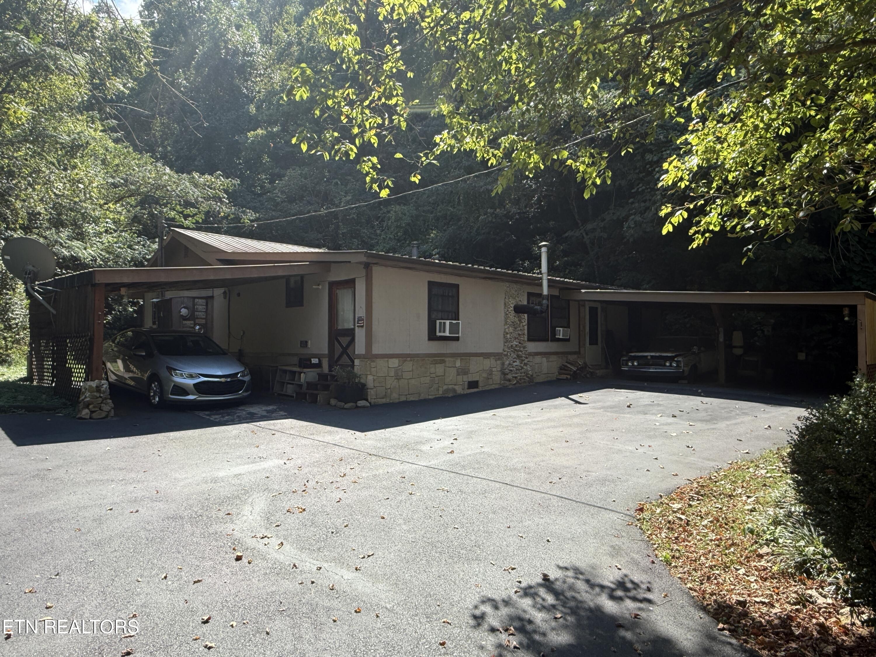 1069 Bryan View Rd — photo