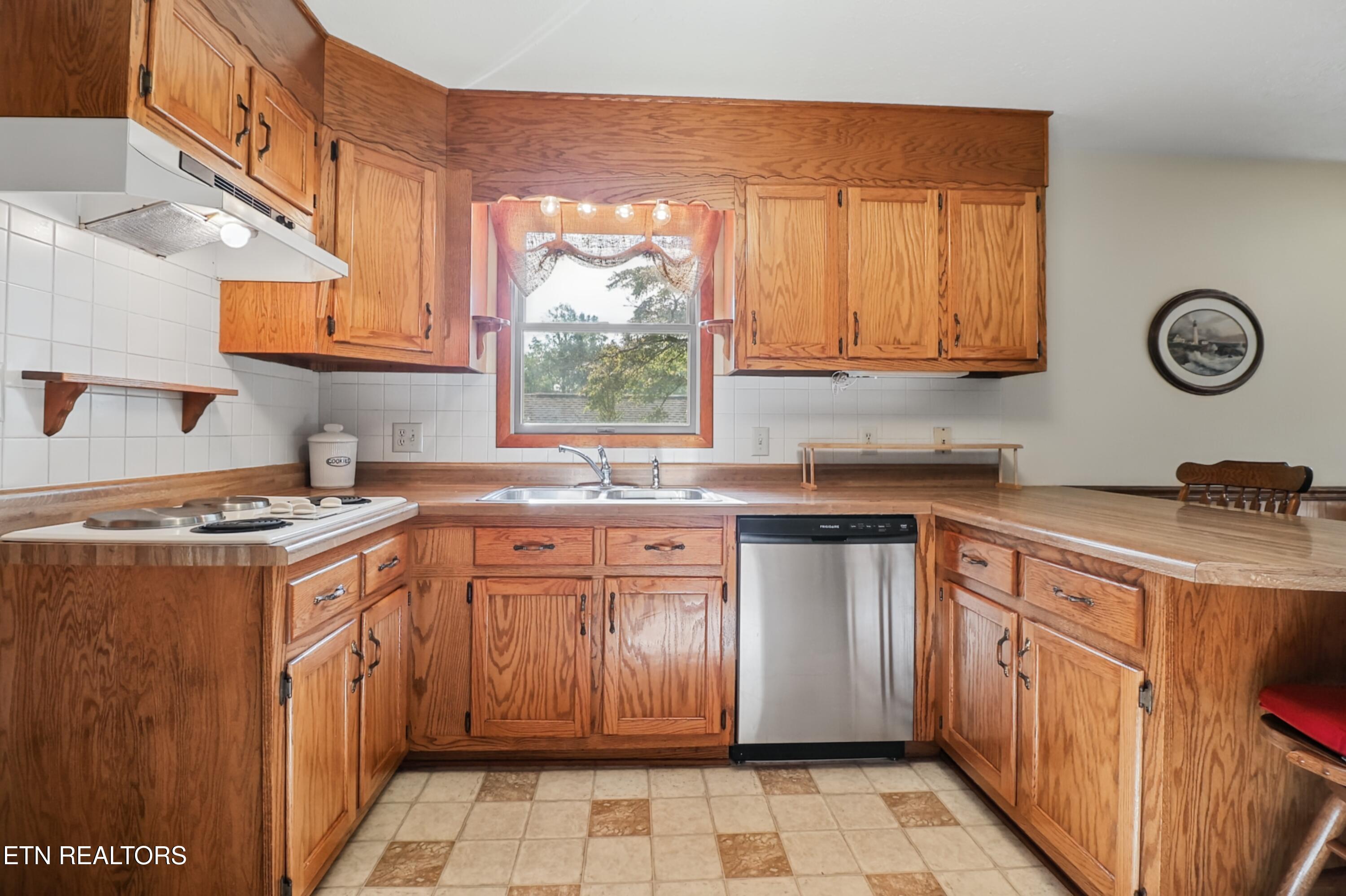 448 Sable Rd, Spring City, TN 37381 — photo 2