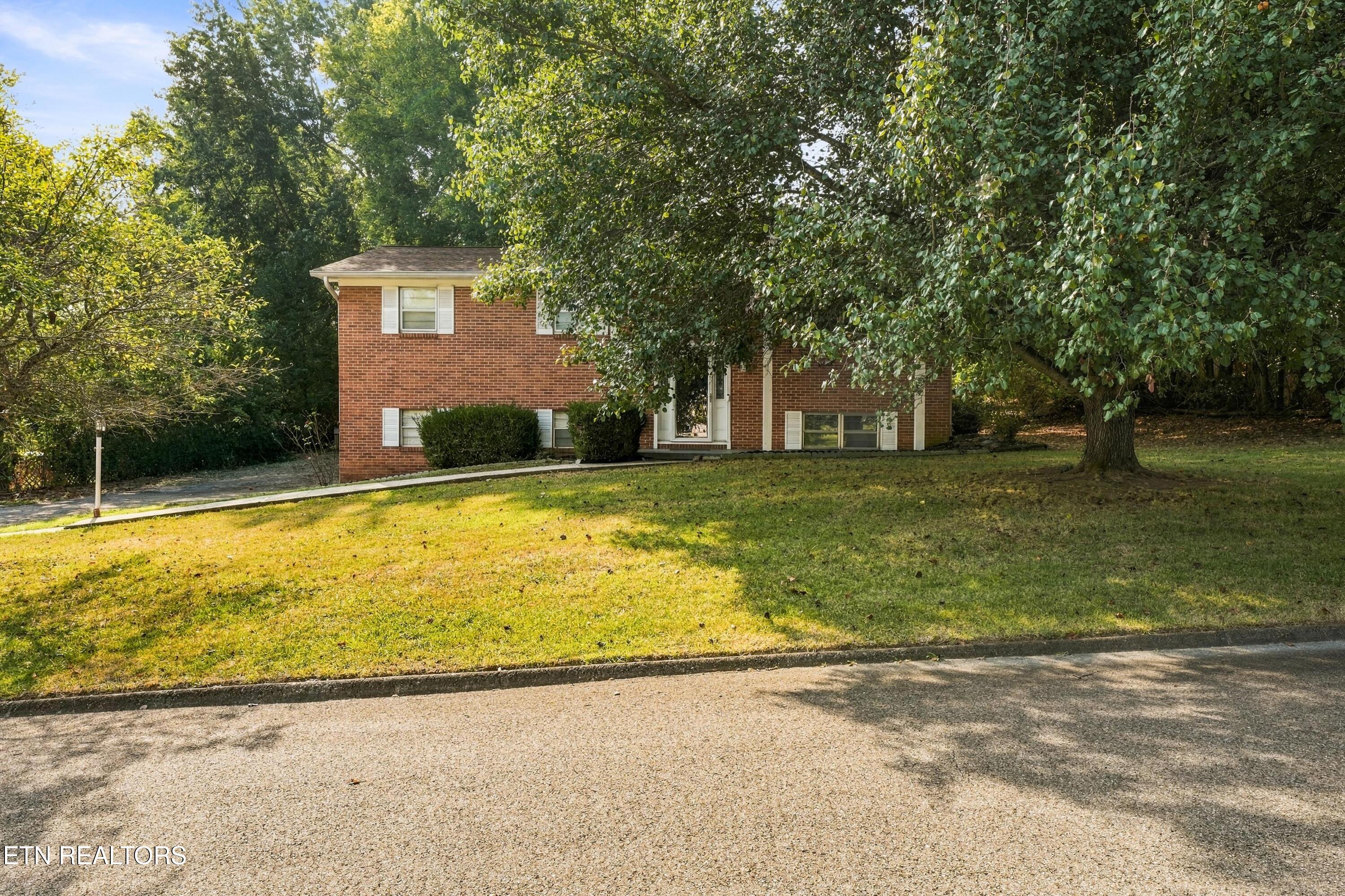 3500 S Fountaincrest Drive — photo