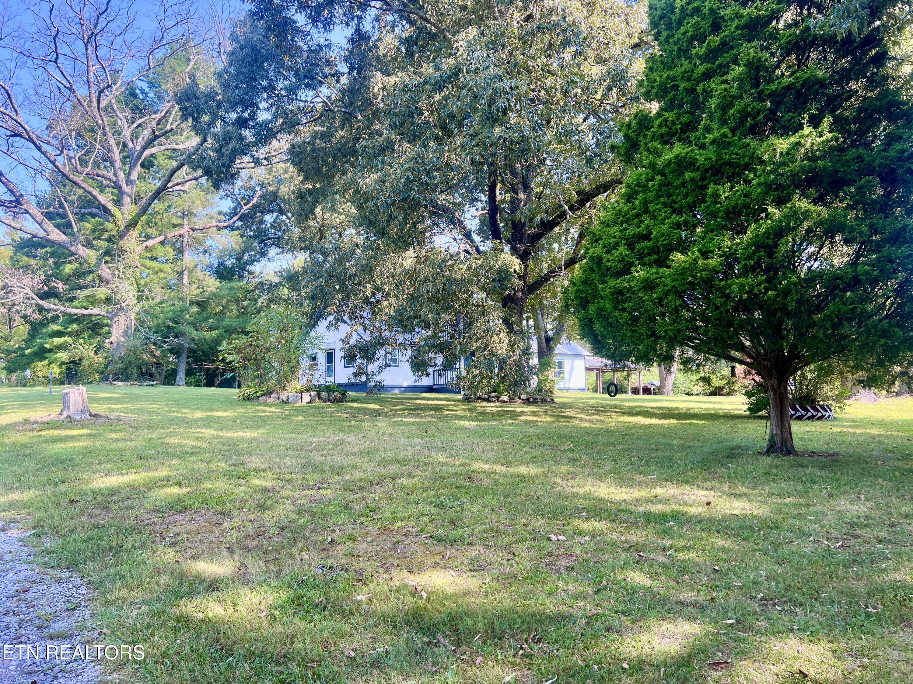 342 W Creston Rd — photo