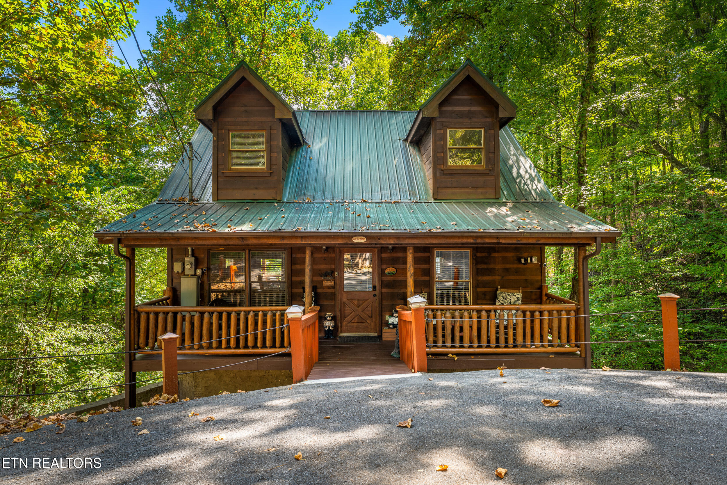 2404 Balsam Circle — photo