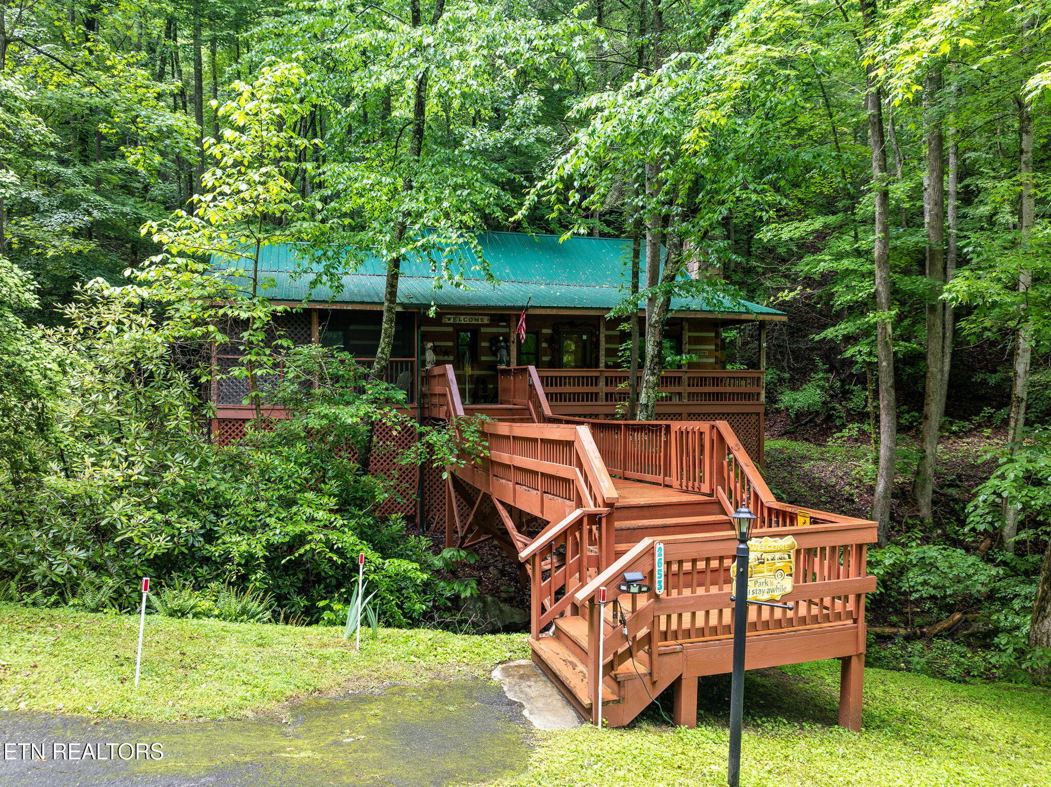 2653 Black Walnut Flats Rd — photo