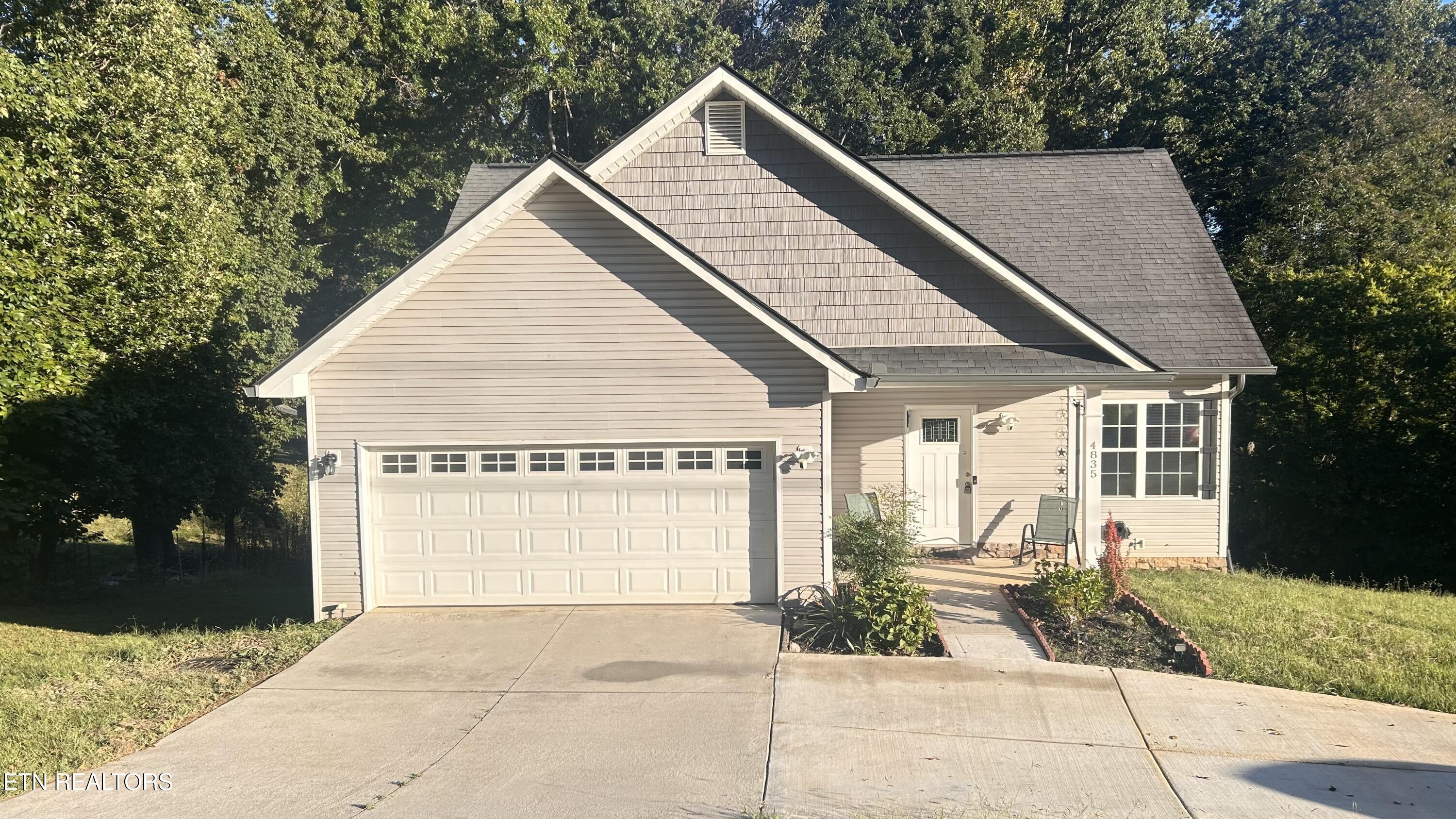 4835 Cameron Rd — photo