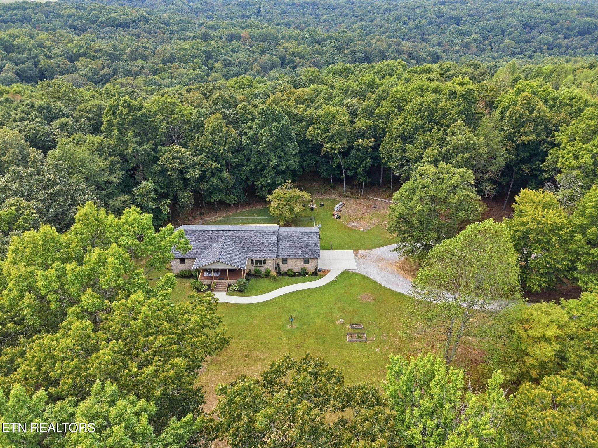 2362 Pow Camp Rd — photo