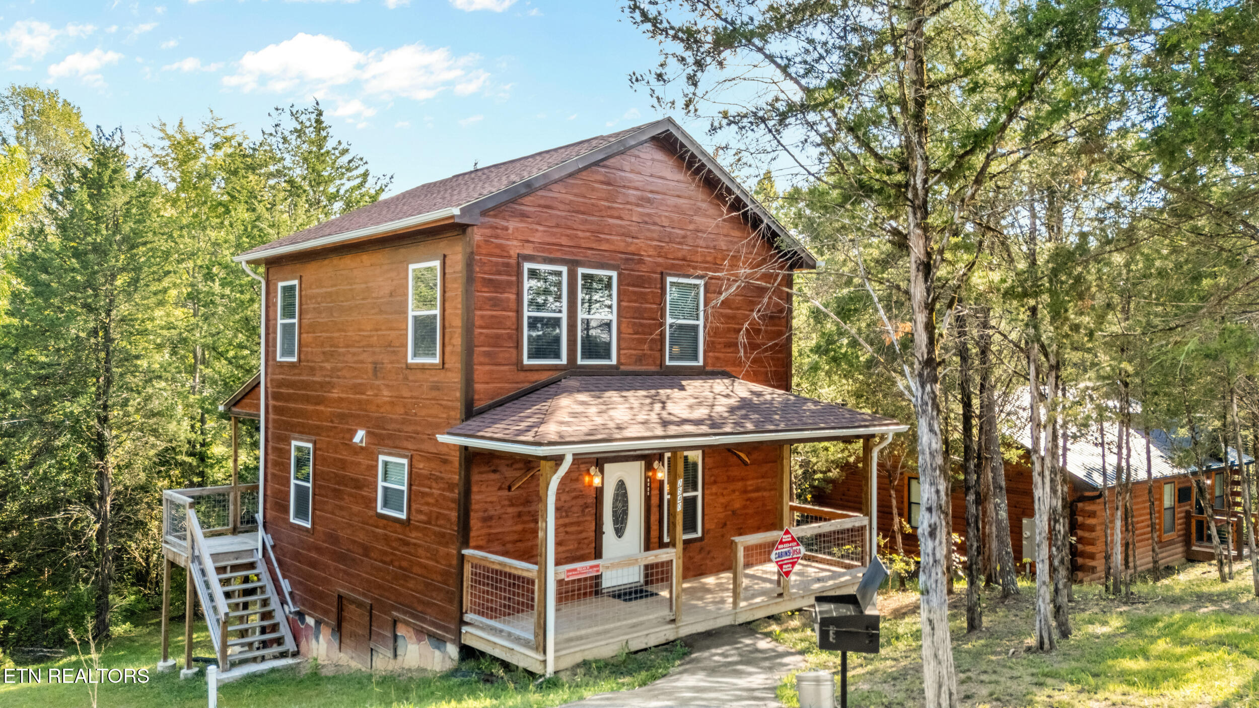 2540 White Timberlake Drive — photo