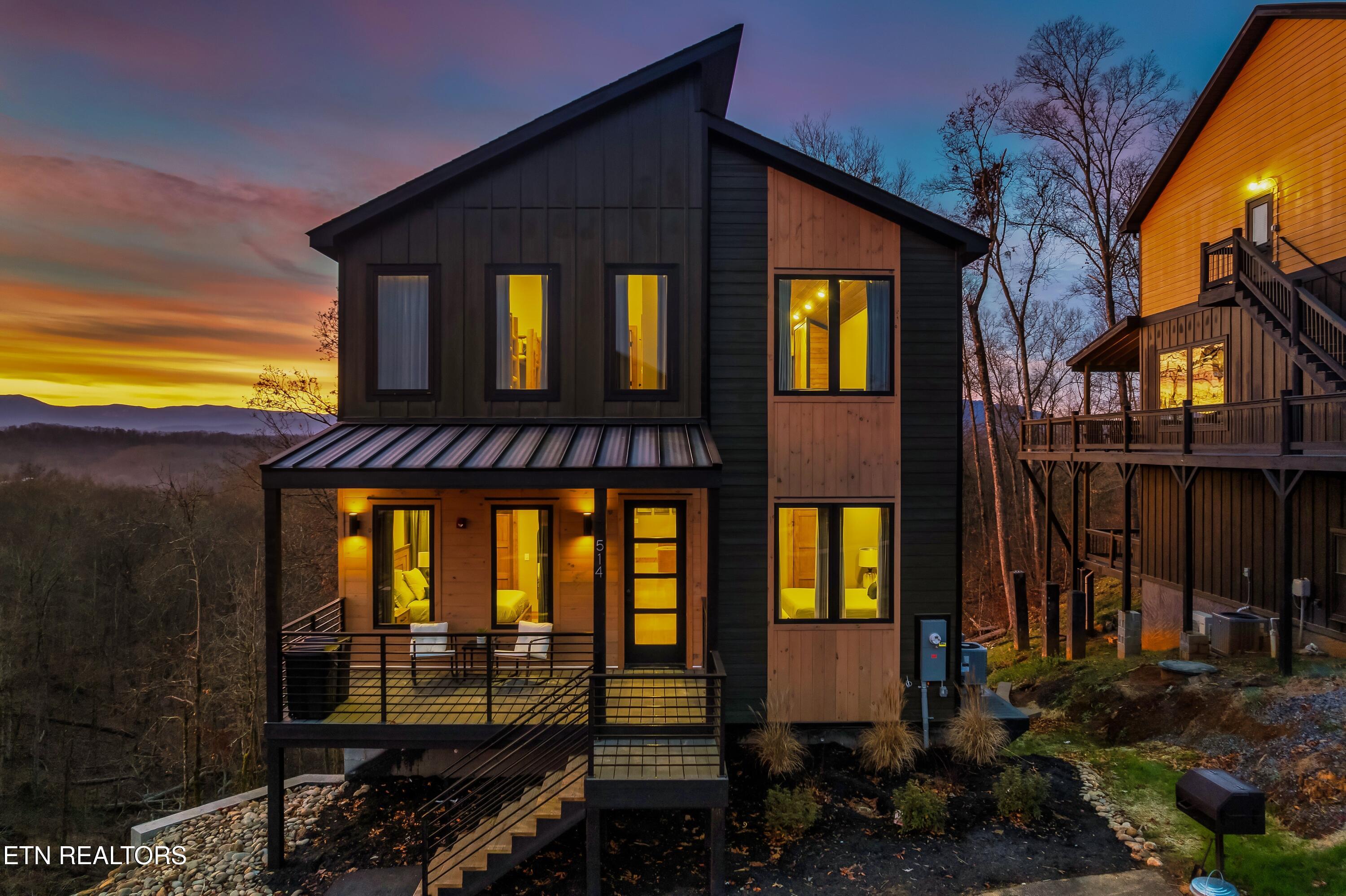 514 New Venture Way — photo