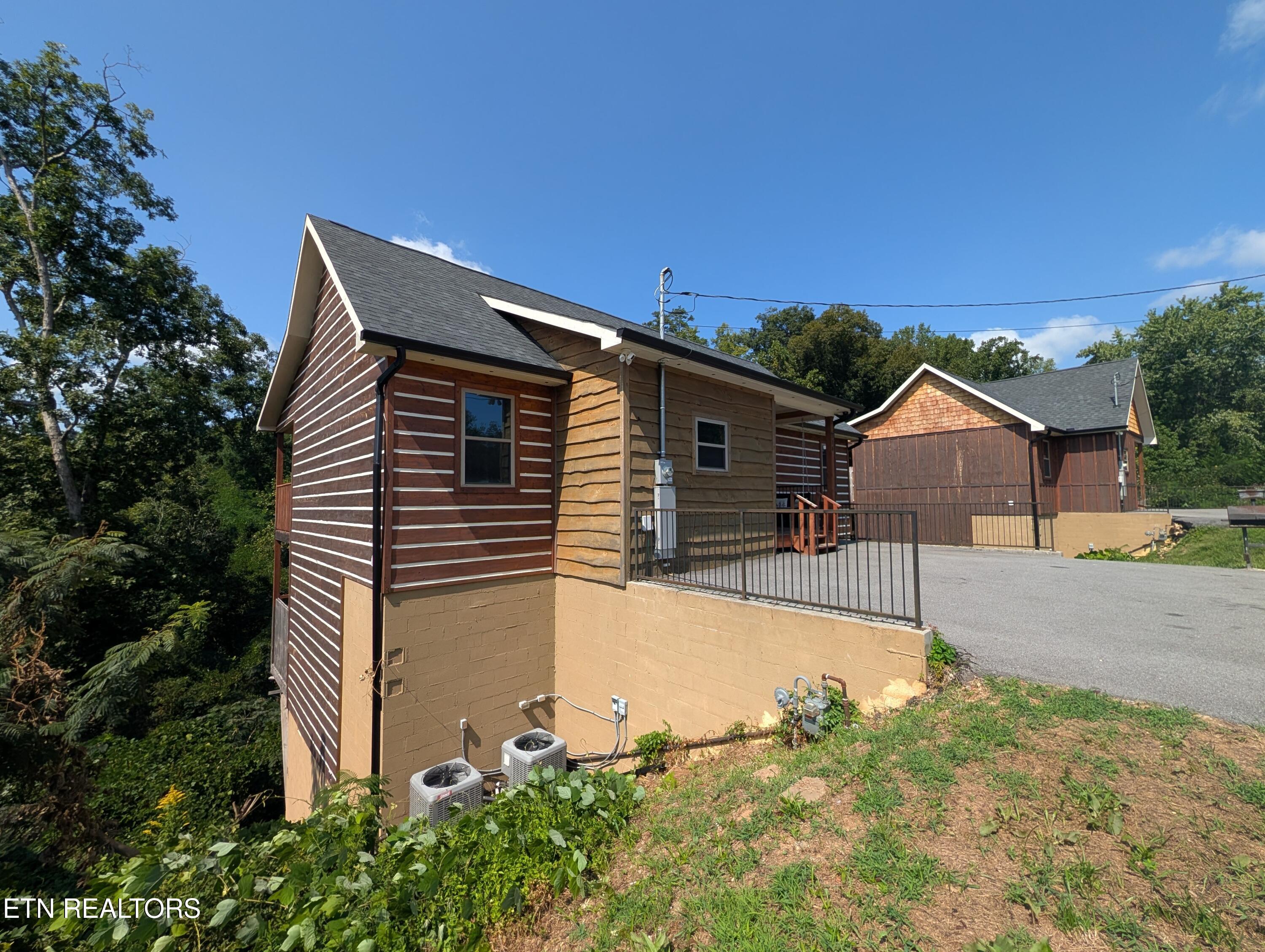 714 Old Ridge Rd, Gatlinburg, TN 37738 — photo 3