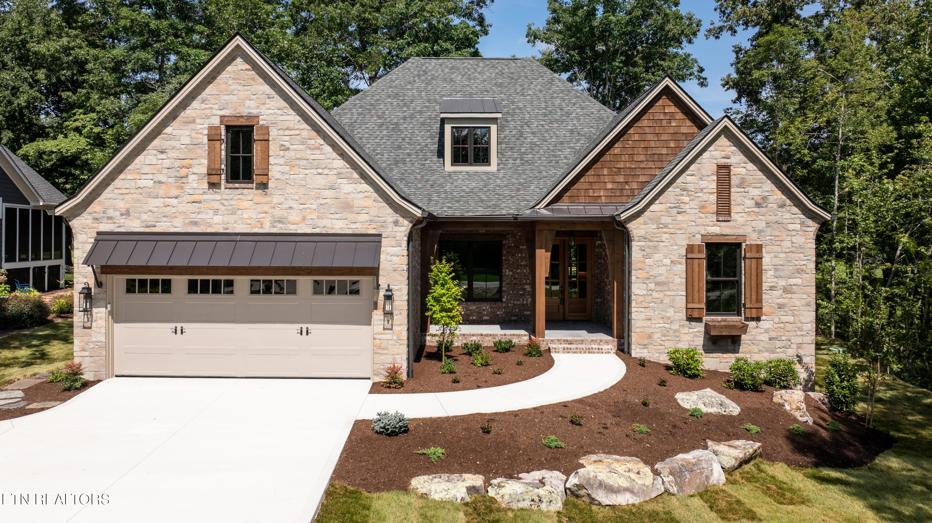 232 Forest Hill Drive — photo