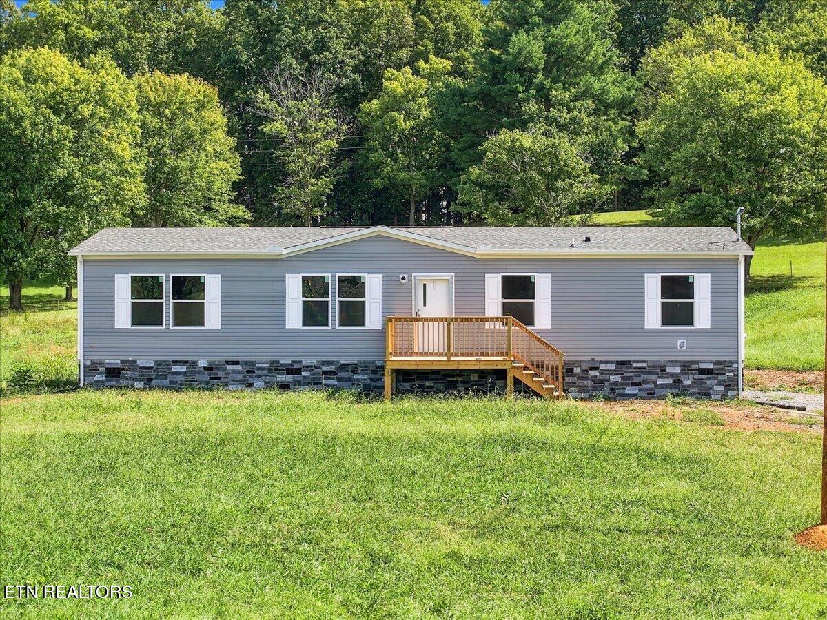 870 Shackleford Rd — photo