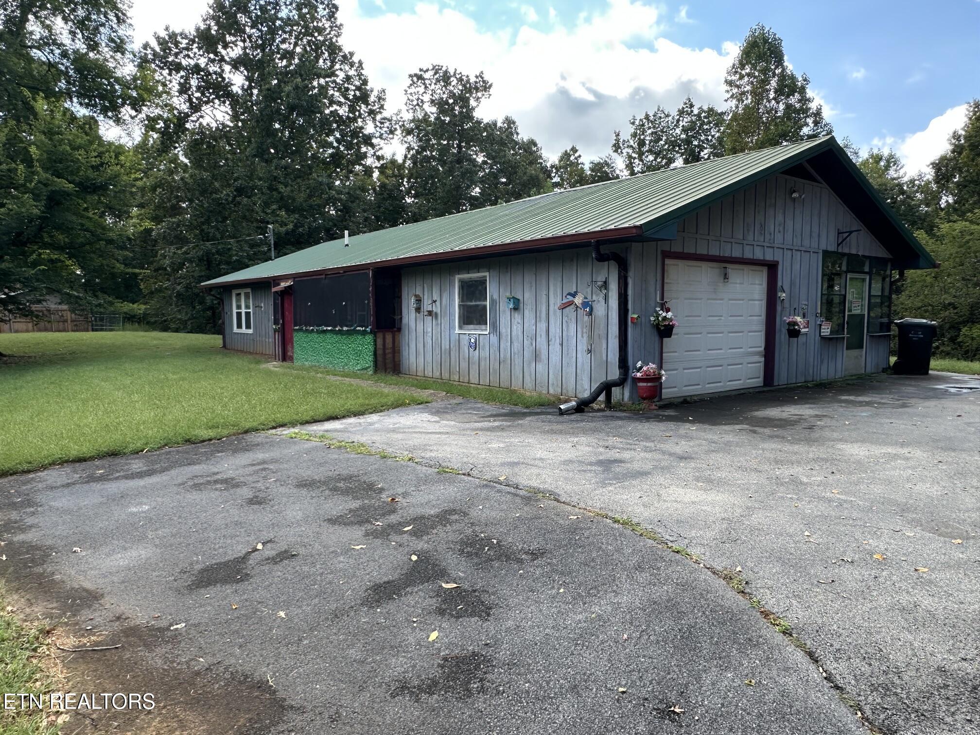 1020 Tramel Rd — photo