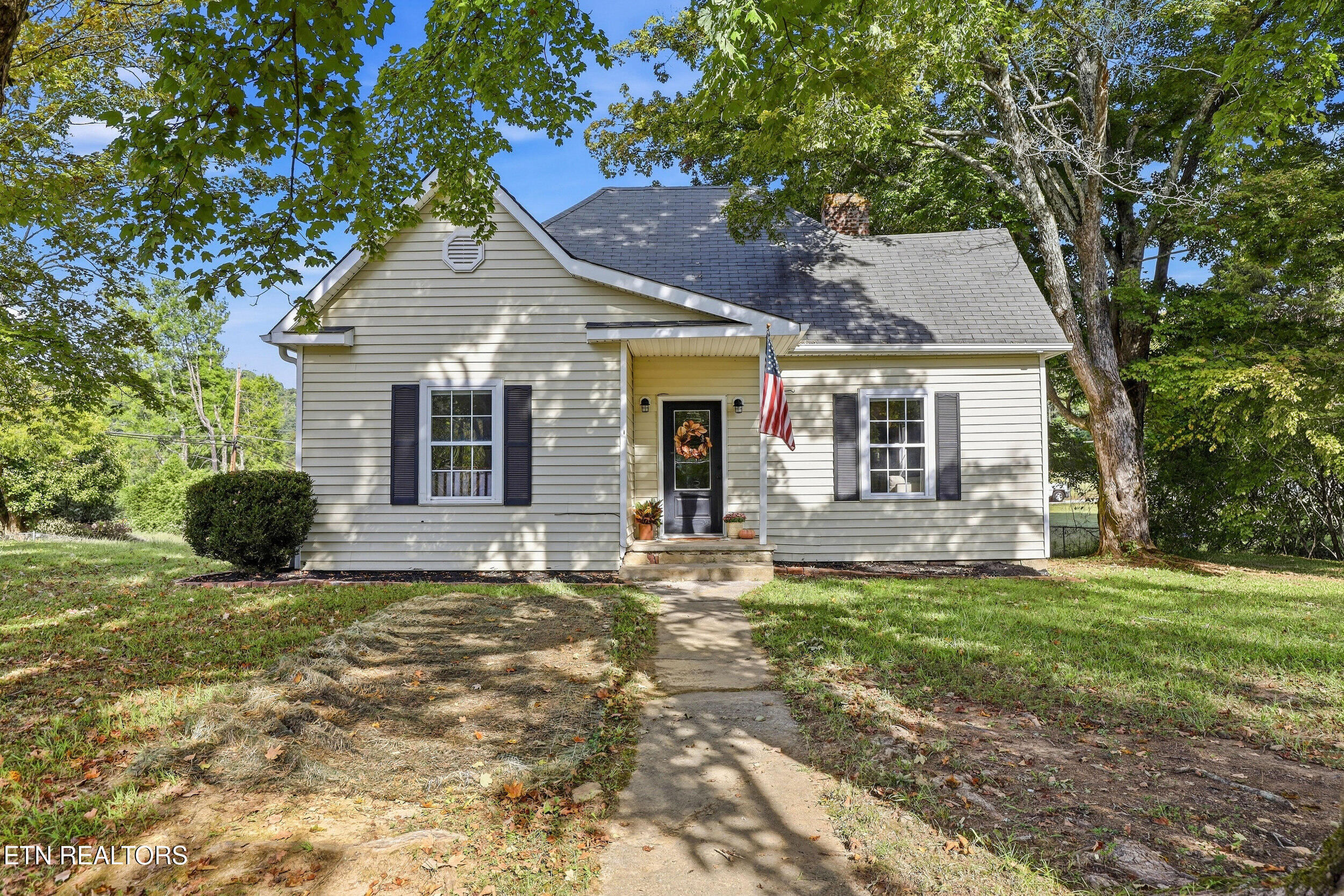 5820 Atkins Rd — photo
