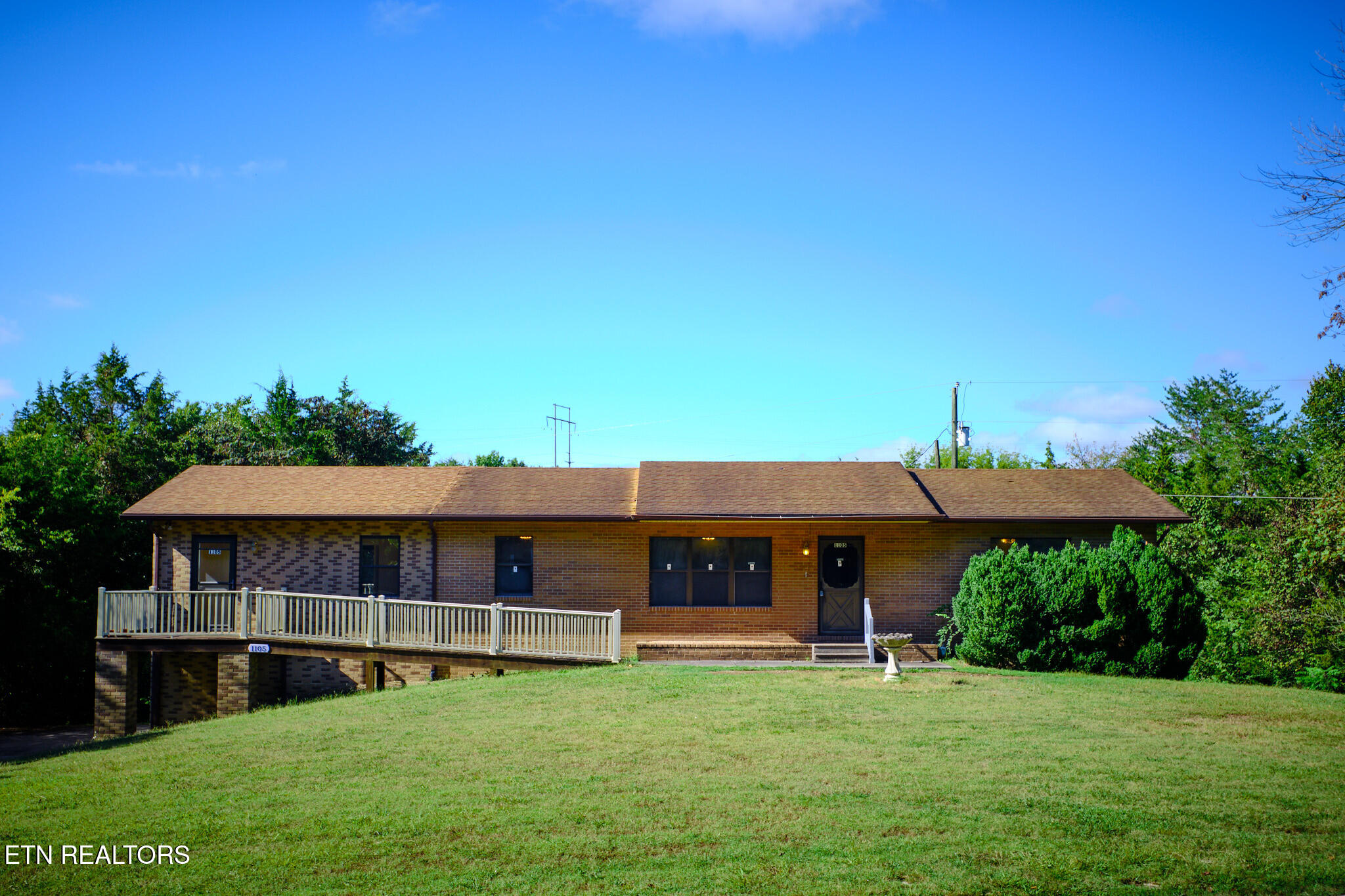 1105 Ridge Rd — photo