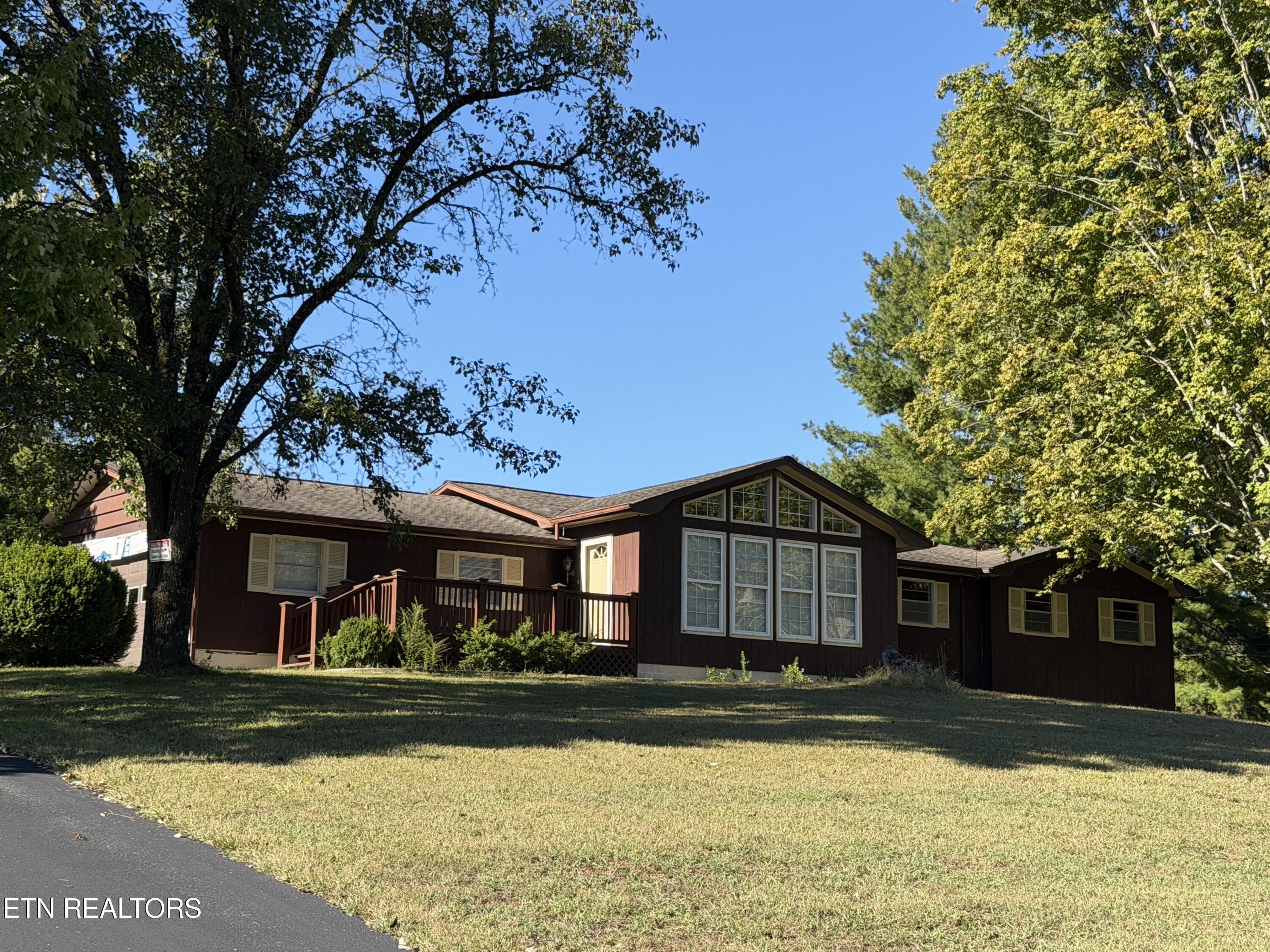 2624 Hinds Creek Rd — photo
