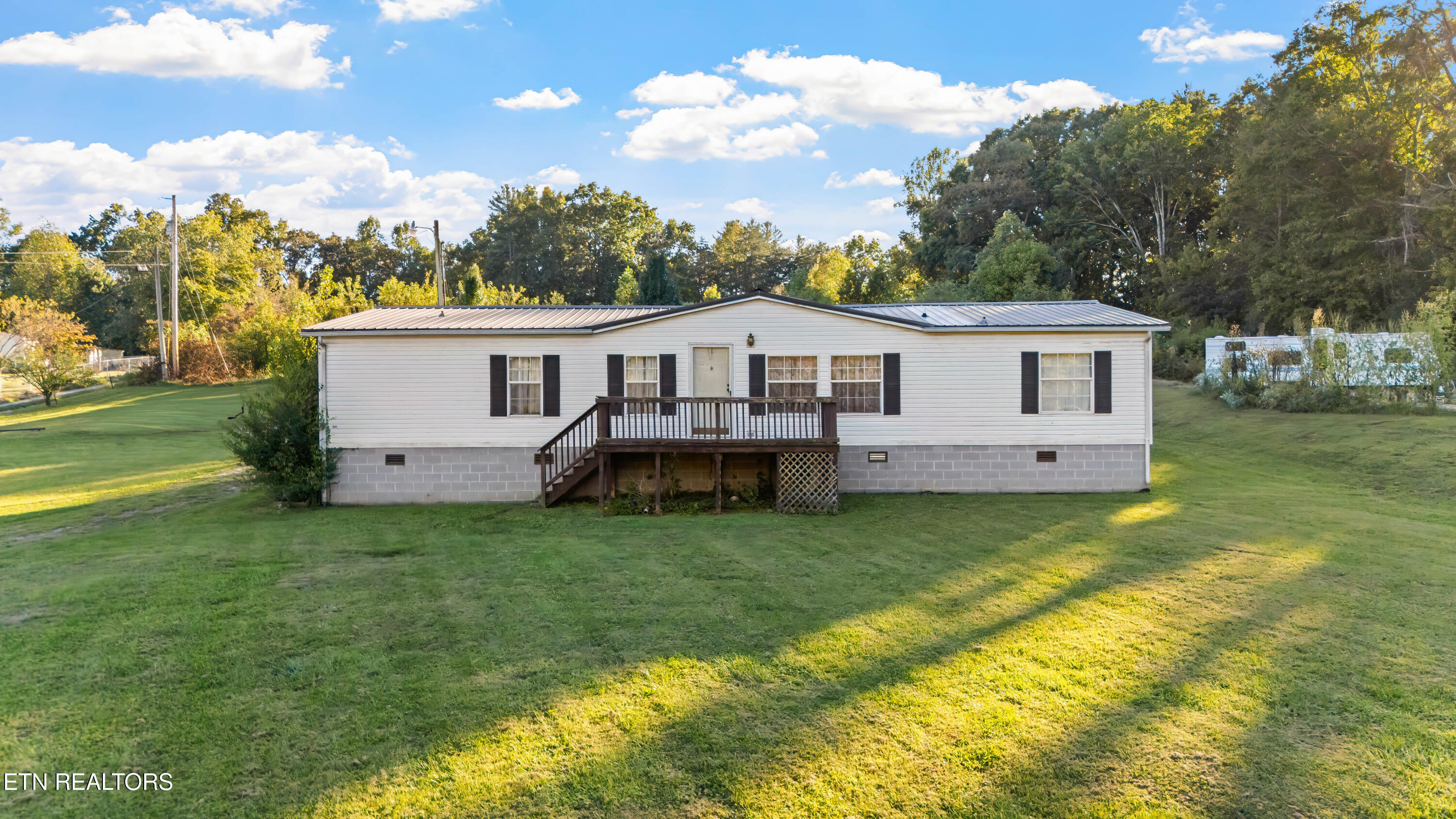 3319 Morgan County Hwy — photo