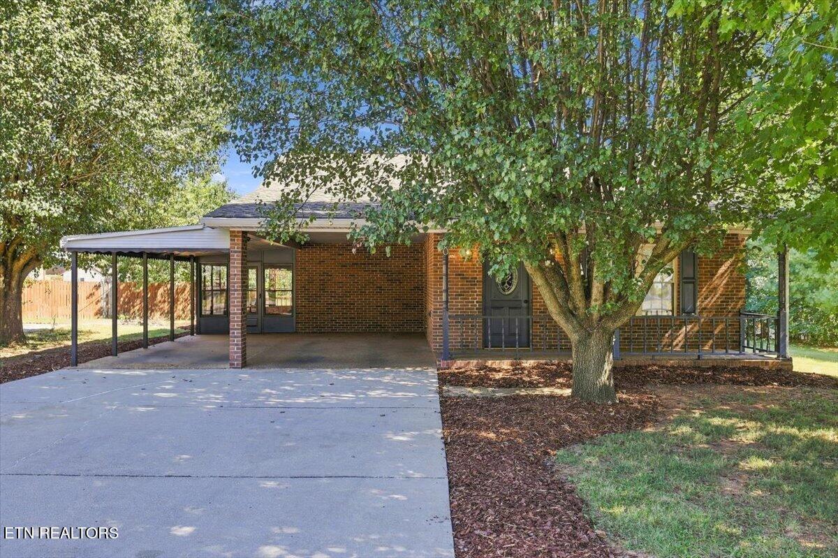 490 E Sunset, Morristown, TN 37814 — photo 2