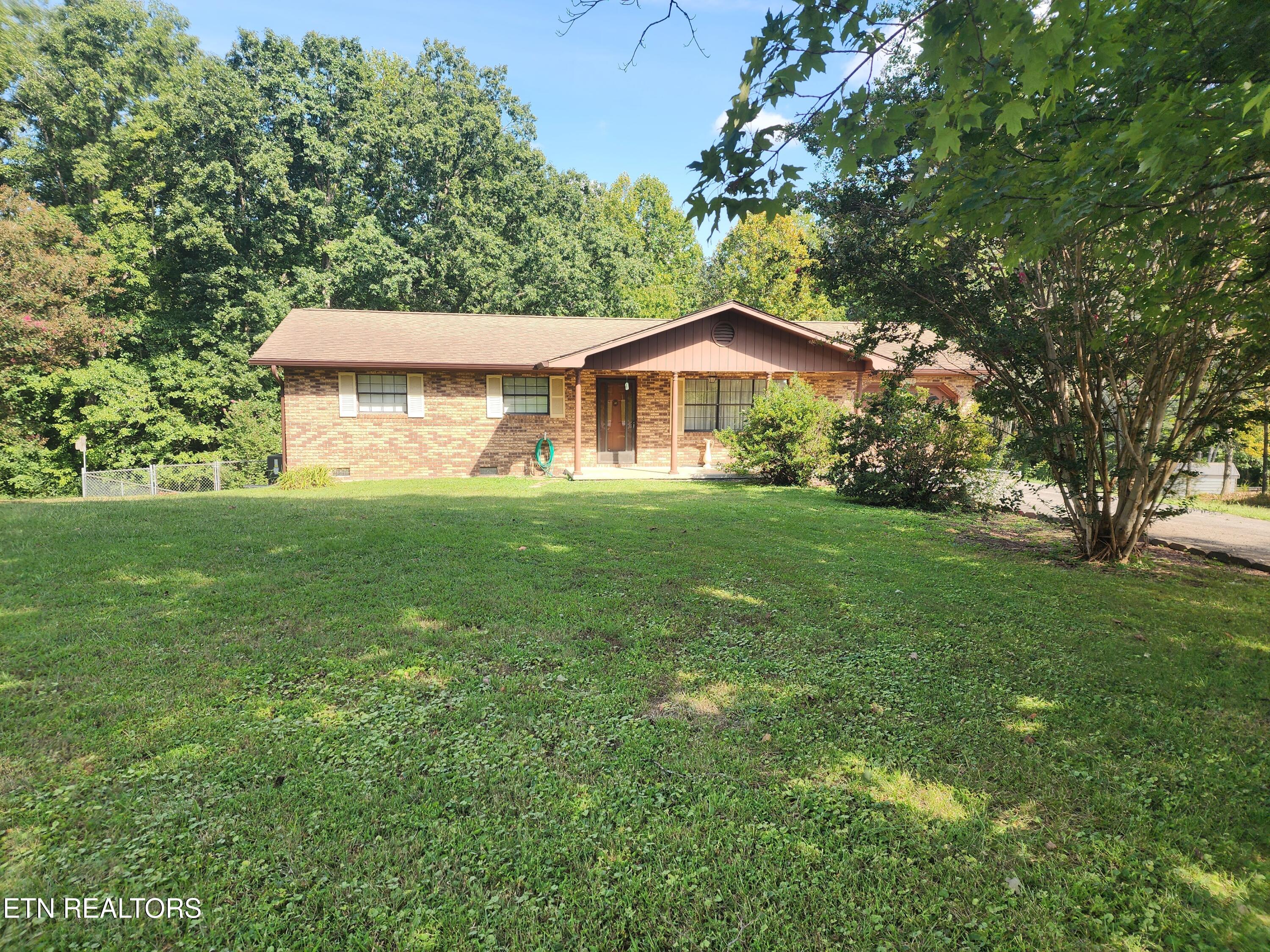 1078 Cove Lane — photo